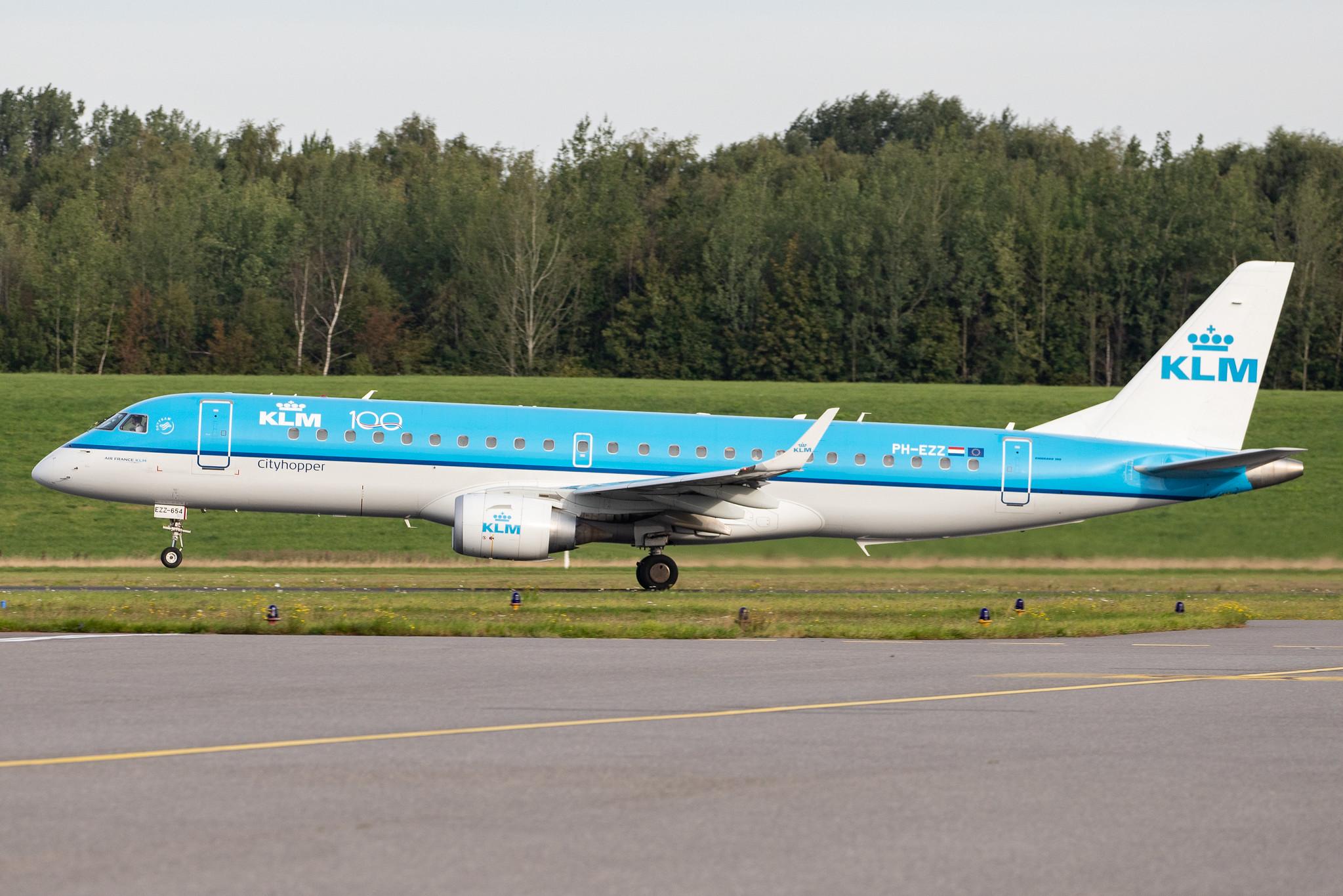 Hamburg Airport: KLM (KL / KLM) | Operator: KLM Cityhopper |  Embraer ERJ-190STD E190 | PH-EZZ | MSN 19000654