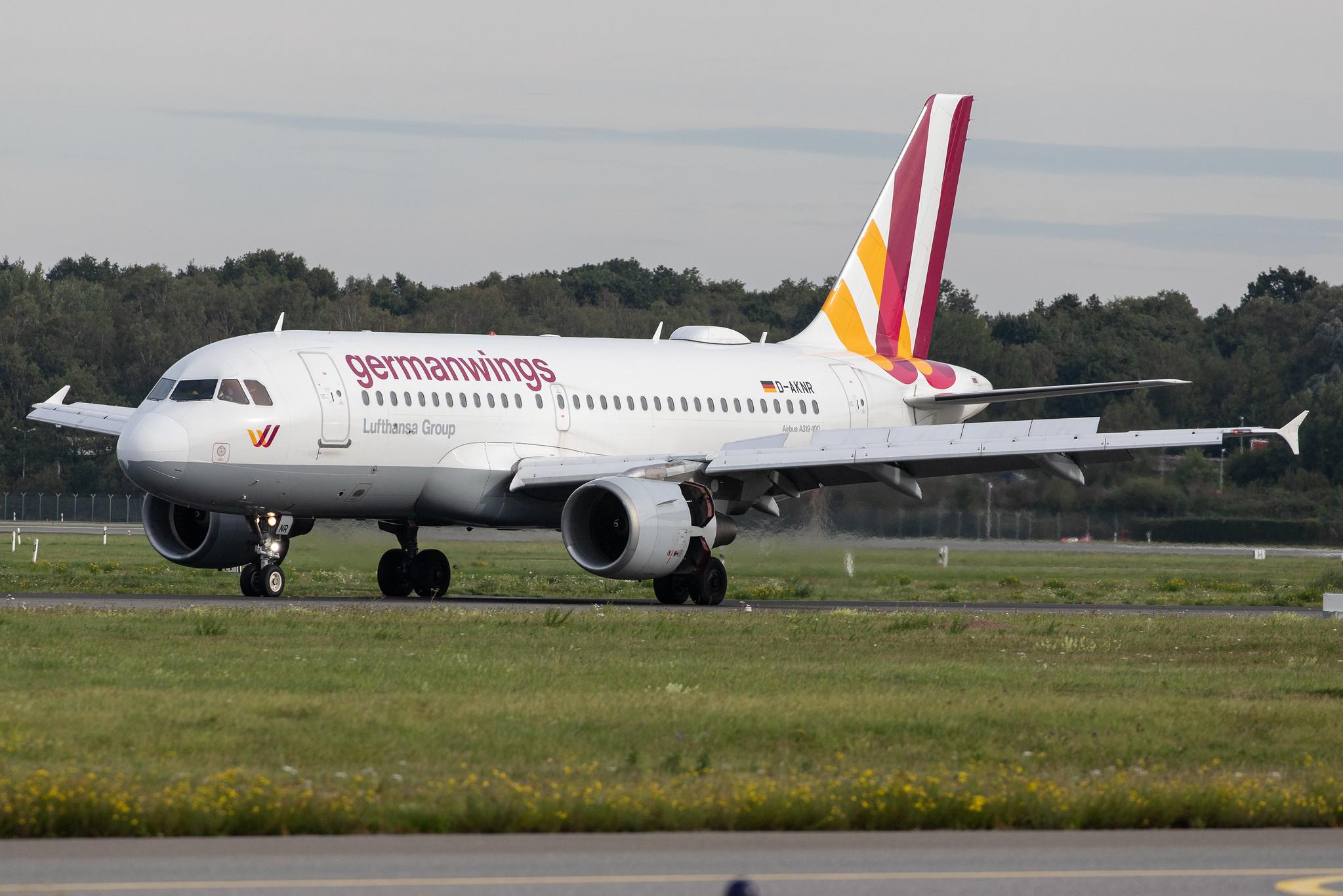 Hamburg Airport: Eurowings (EW / EWG) | Operator: Germanwings |  Airbus A319-112 A319 | D-AKNR | MSN 1209