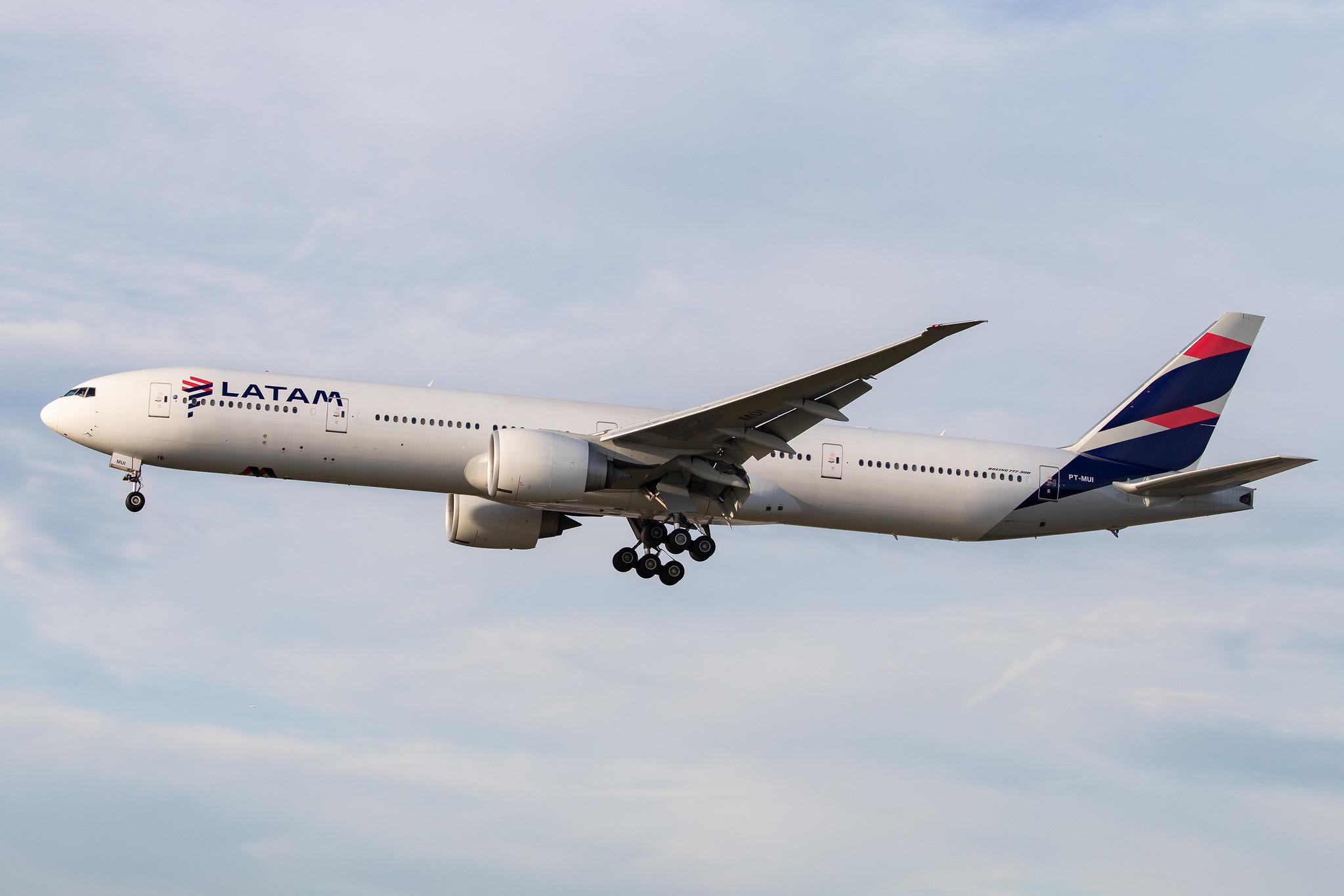 Frankfurt Airport: LATAM Brasil (JJ / TAM) |  Boeing 777-32W(ER) B77W | PT-MUI | MSN 40589