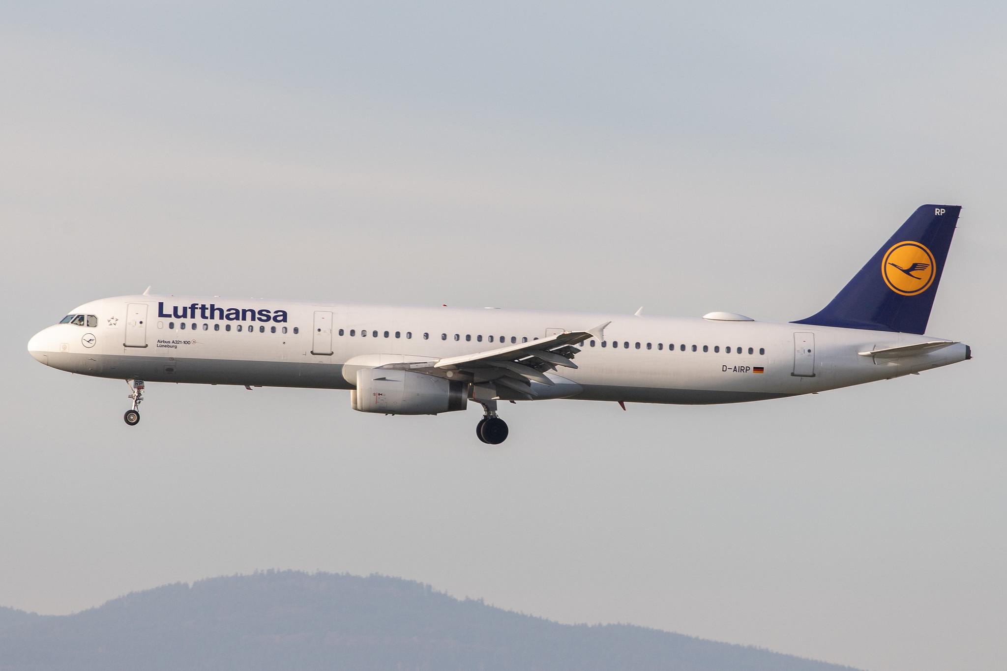 Frankfurt Airport: Lufthansa (LH / DLH) |  Airbus A321-131 A321 | D-AIRP | MSN 0564