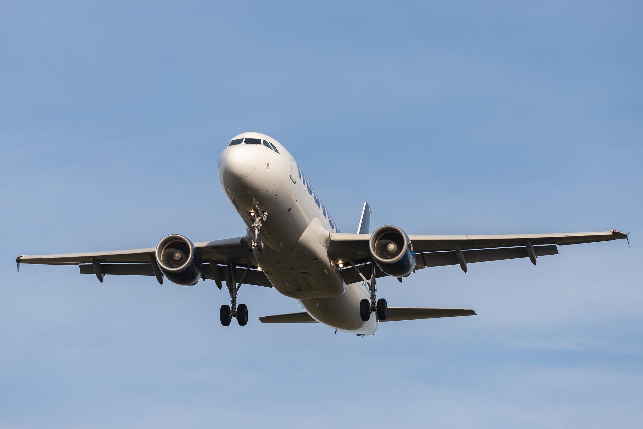 Frankfurt Airport: Nouvelair (BJ / LBT) | Operator: Nouvelair Tunisie |  Airbus A320-214 A320 | TS-INC | MSN 1744
