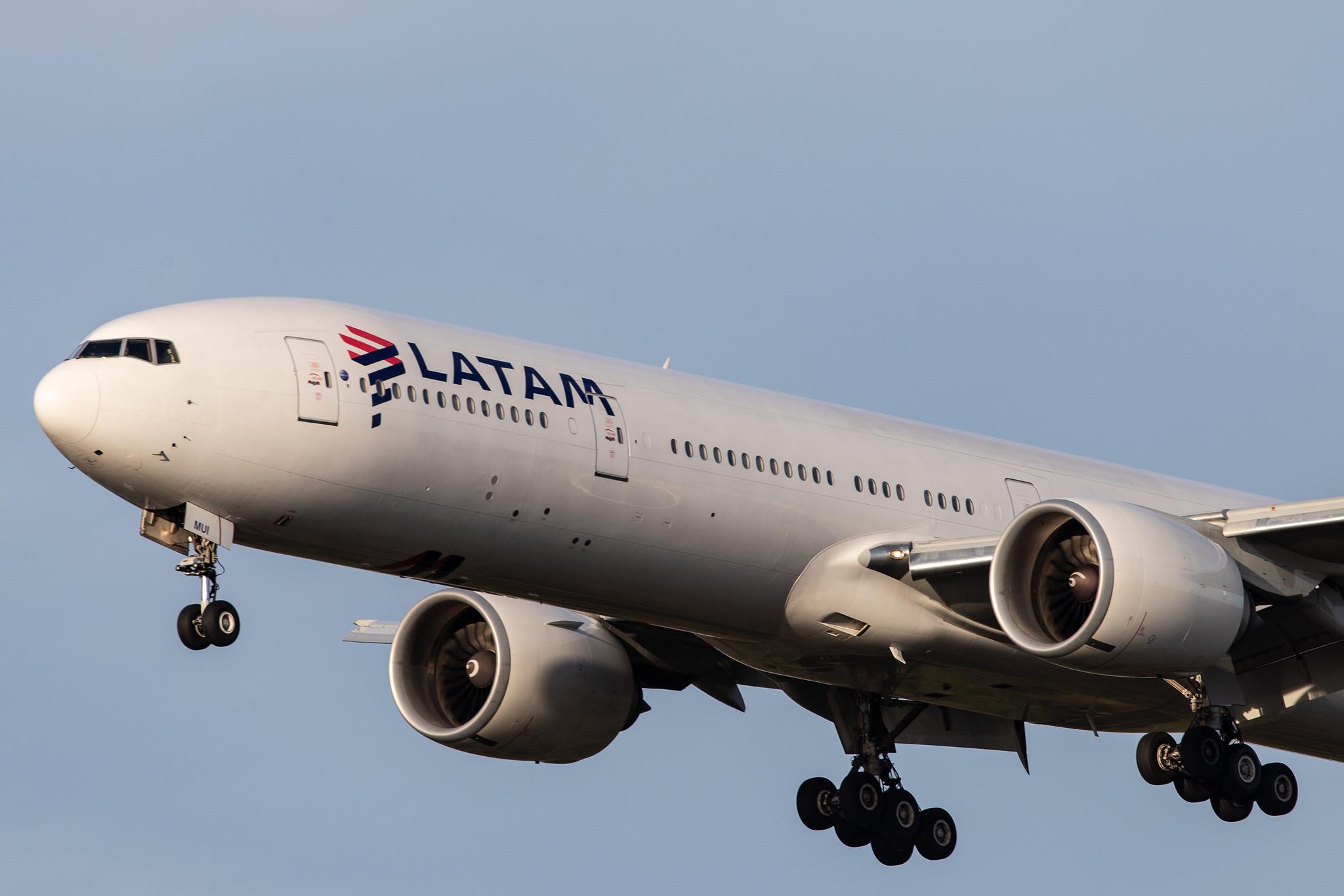 Frankfurt Airport: LATAM Brasil (JJ / TAM) |  Boeing 777-32W(ER) B77W | PT-MUI | MSN 40589