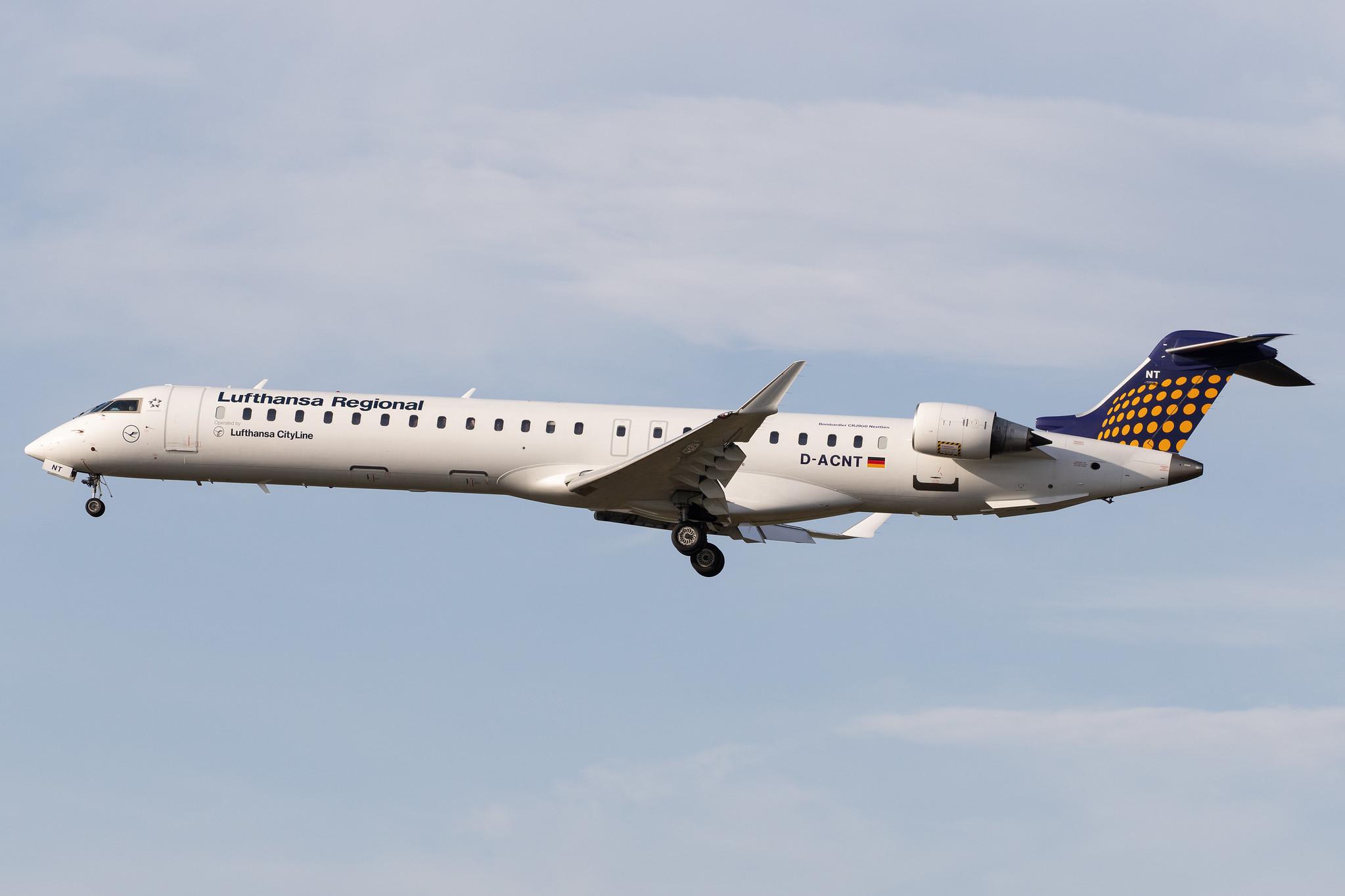 Frankfurt Airport: Lufthansa (LH / DLH) | Operator: Lufthansa CityLine |  Bombardier CRJ-900LR CRJ9 | D-ACNT | MSN 15264