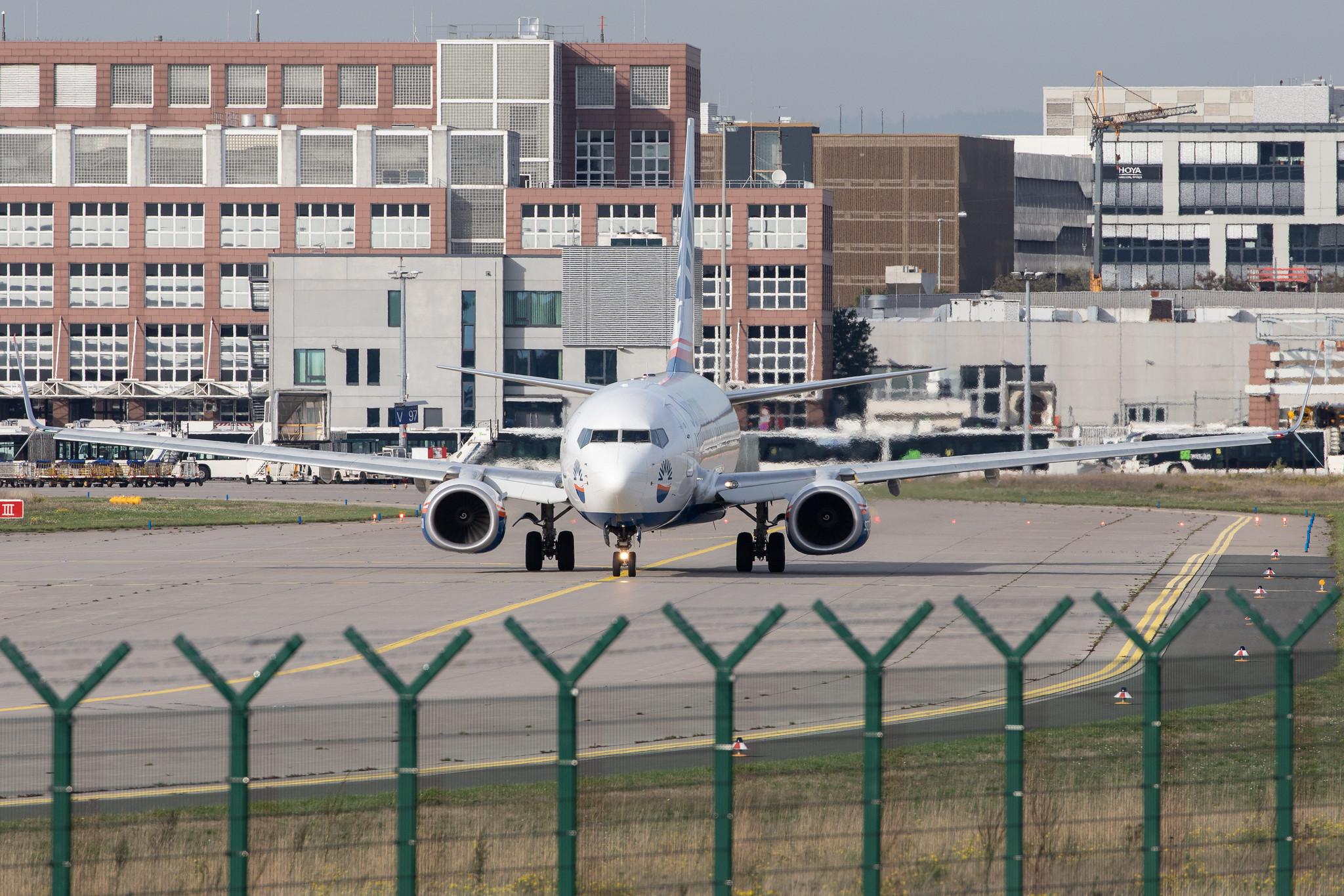 Frankfurt Airport: SunExpress (XQ / SXS) |  Boeing 737-8HC B738 | TC-SEI | MSN 61170