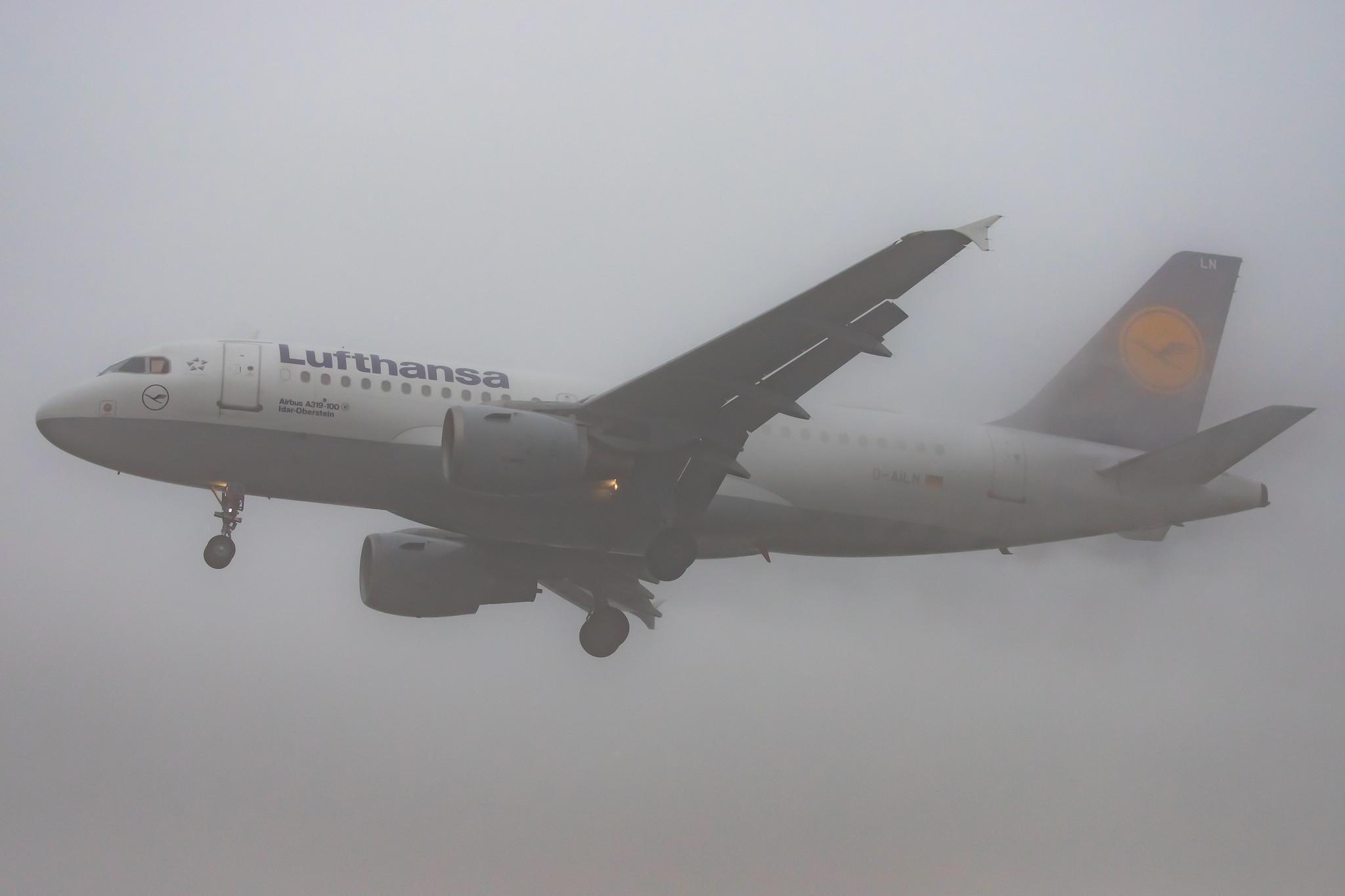 Frankfurt Airport: Lufthansa (LH / DLH) |  Airbus A319-114 A319 | D-AILN | MSN 0700