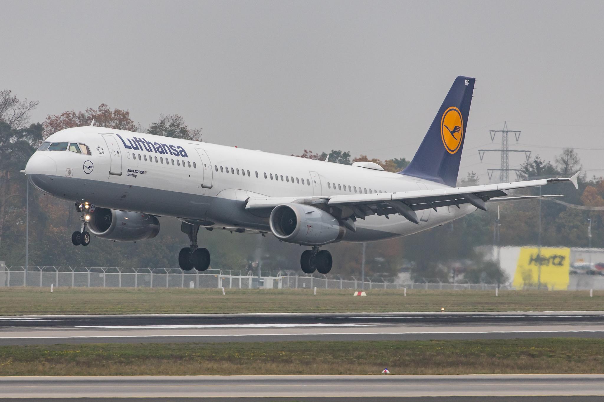 Frankfurt Airport: Lufthansa (LH / DLH) |  Airbus A321-131 A321 | D-AIRP | MSN 0564