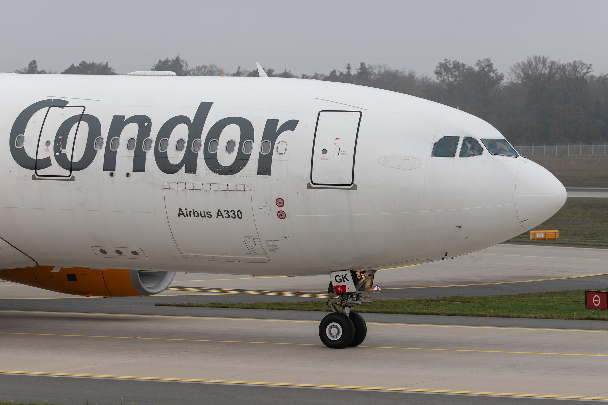 Frankfurt Airport: Condor (DE / CFG) | Operator: AirTanker |  Airbus A330-243 A332 | G-VYGK | MSN 1498
