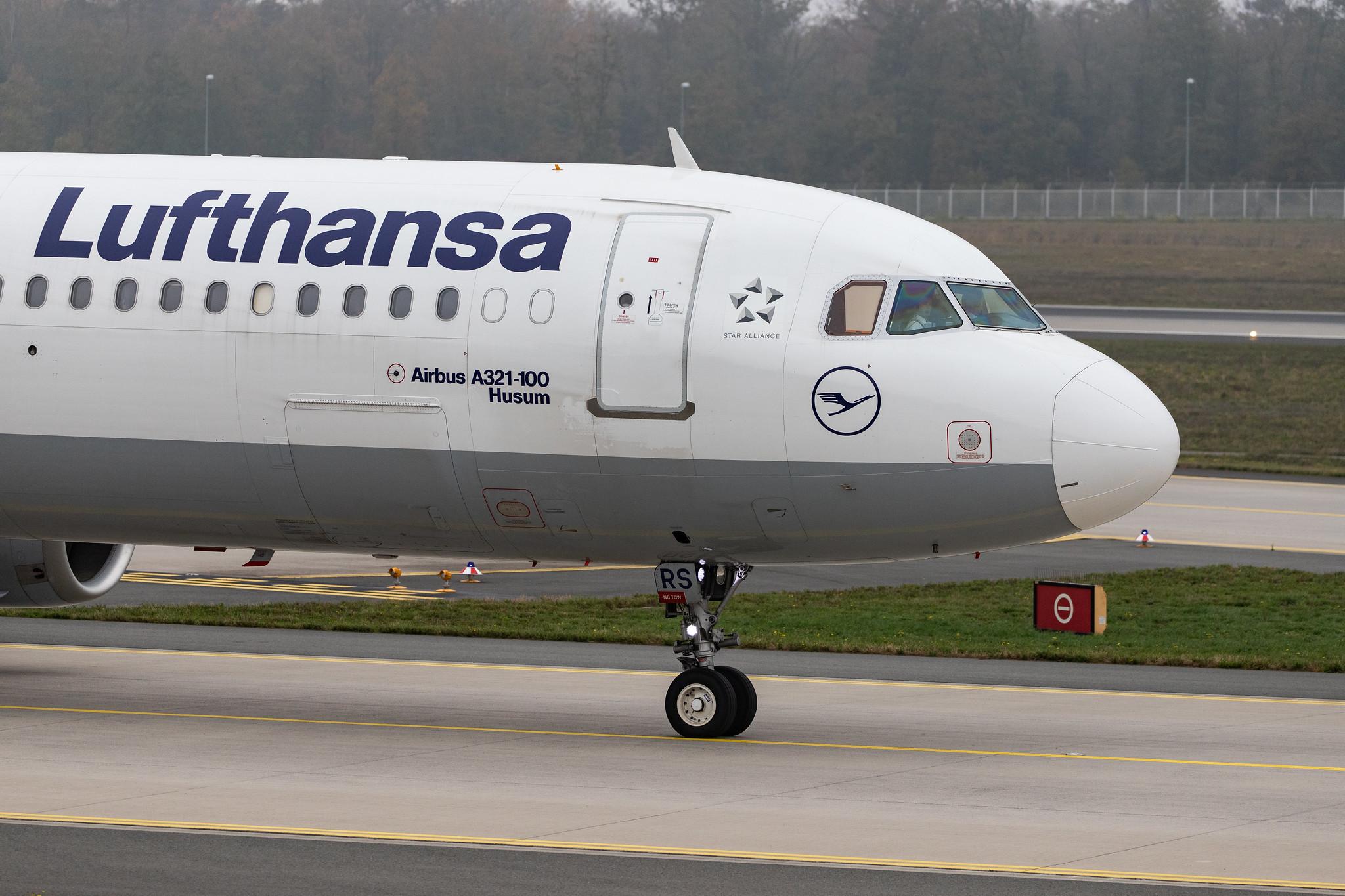 Frankfurt Airport: Lufthansa (LH / DLH) |  Airbus A321-131 A321 | D-AIRS | MSN 0595