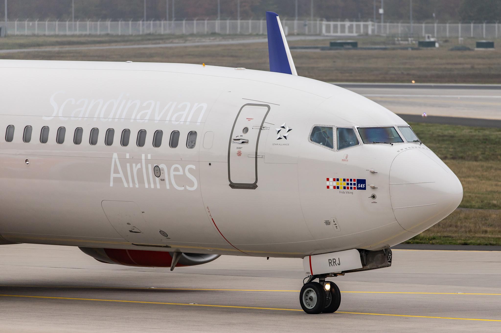 Frankfurt Airport: SAS (SK / SAS) |  Boeing 737-883 B738 | LN-RRJ | MSN 34547