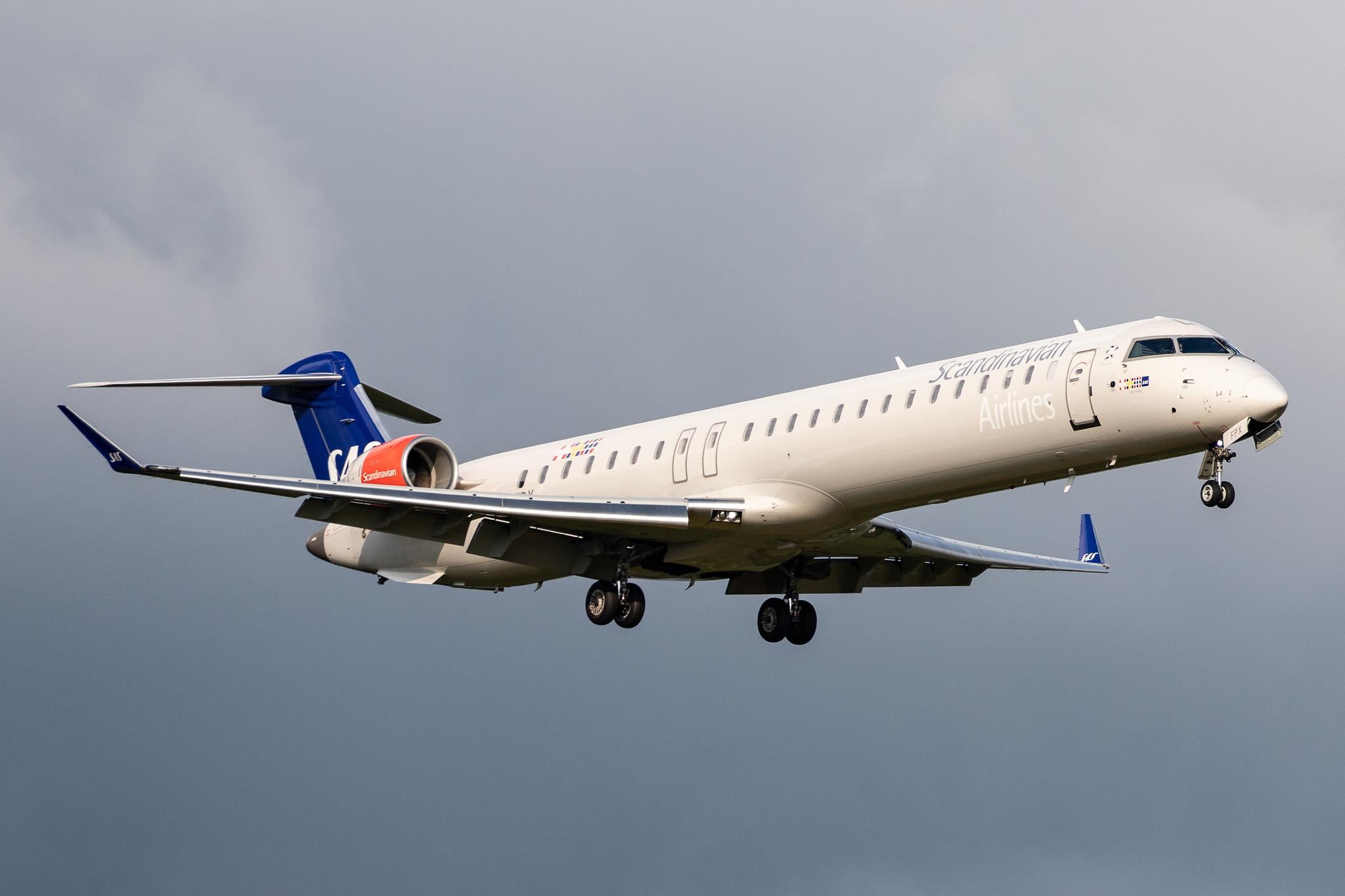 Hamburg Airport: SAS (SK / SAS) | Operator: Cityjet |  Mitsubishi CRJ-900LR CRJ9 | EI-FPX | MSN 15444