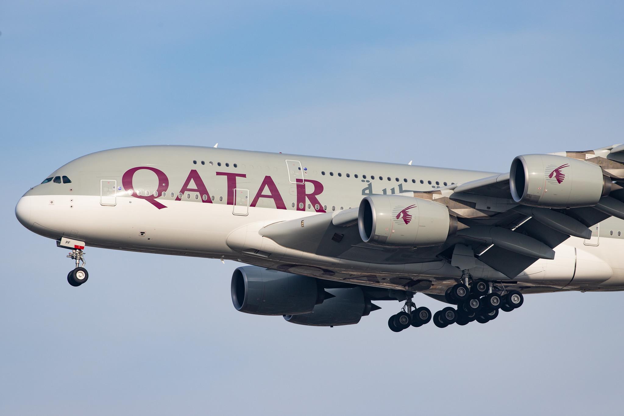 London Heathrow Airport: Qatar Airways (QR / QTR) |  Airbus A380-861 A388 | A7-APF | MSN 189