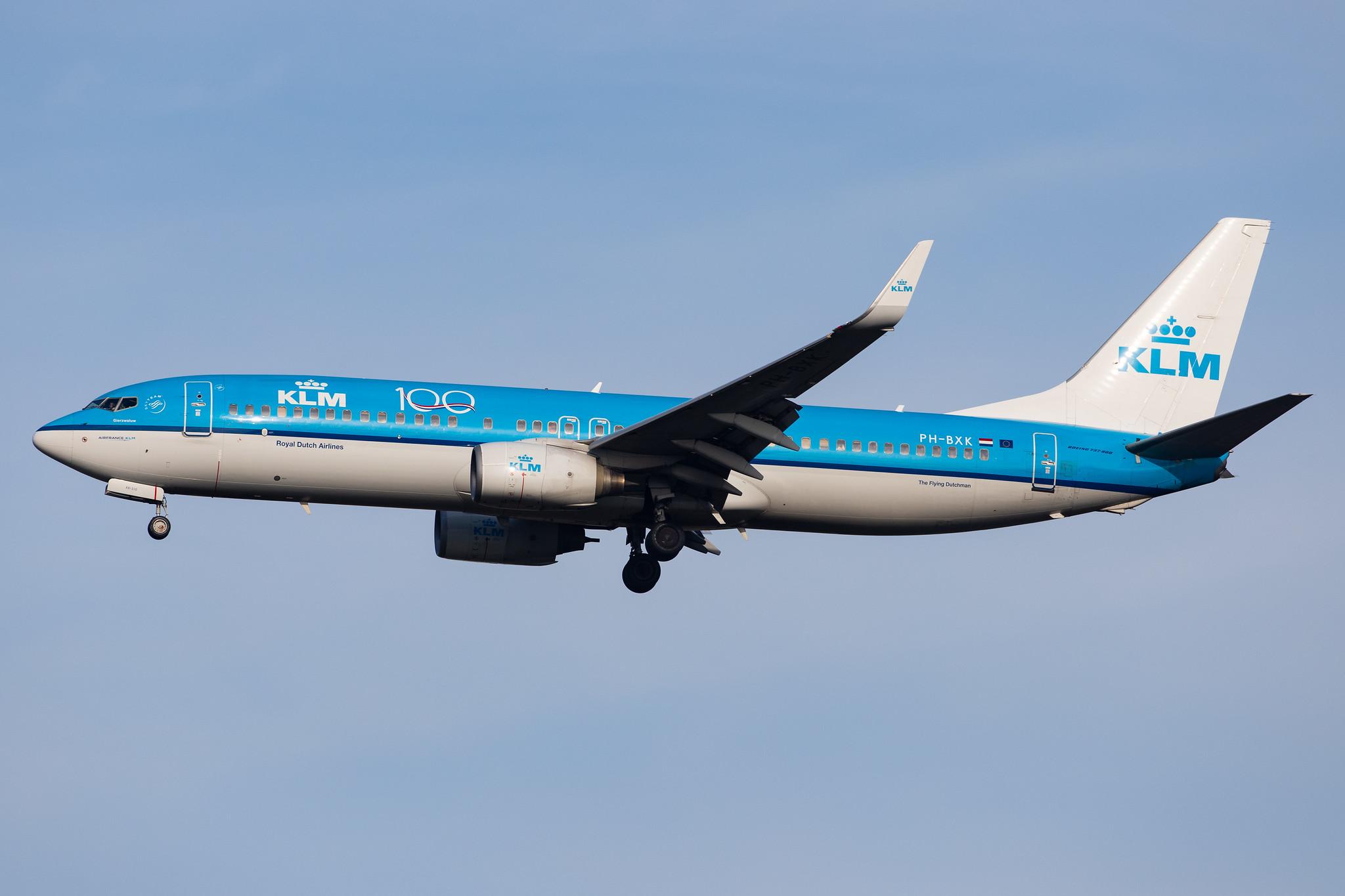 London Heathrow Airport: KLM (KL / KLM) |  Boeing 737-8K2 B738 | PH-BXK | MSN 29598