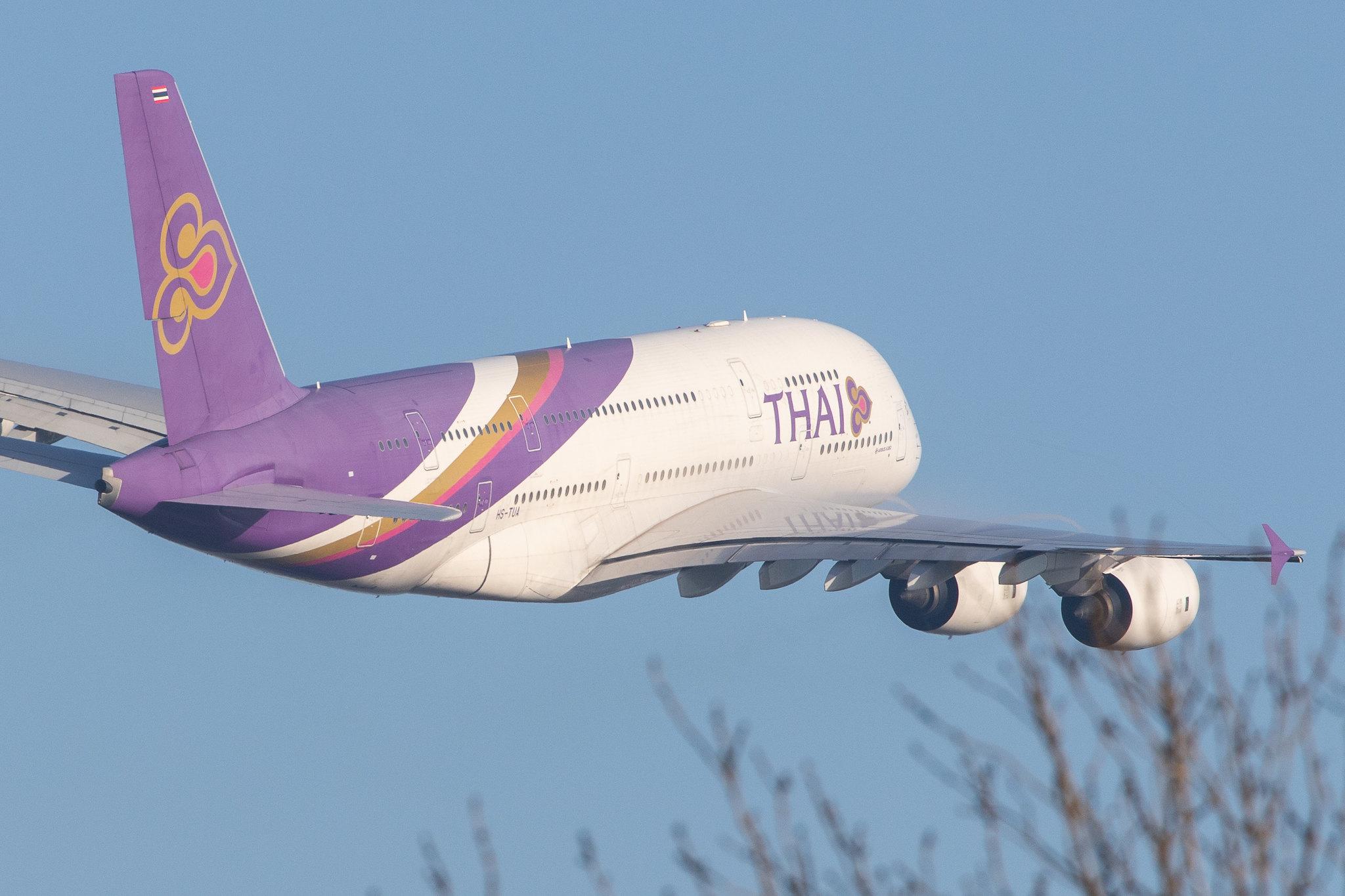 London Heathrow Airport: Thai Airways (TG / THA) |  Airbus A380-841 A388 | HS-TUA | MSN 087