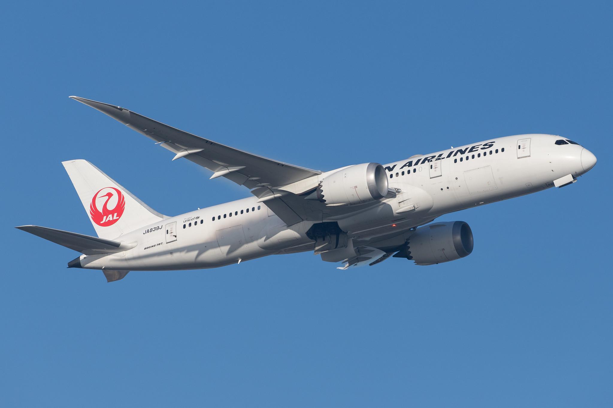 London Heathrow Airport: Japan Airlines (JL / JAL) |  Boeing 787-8 Dreamliner B788 | JA839J | MSN 34853