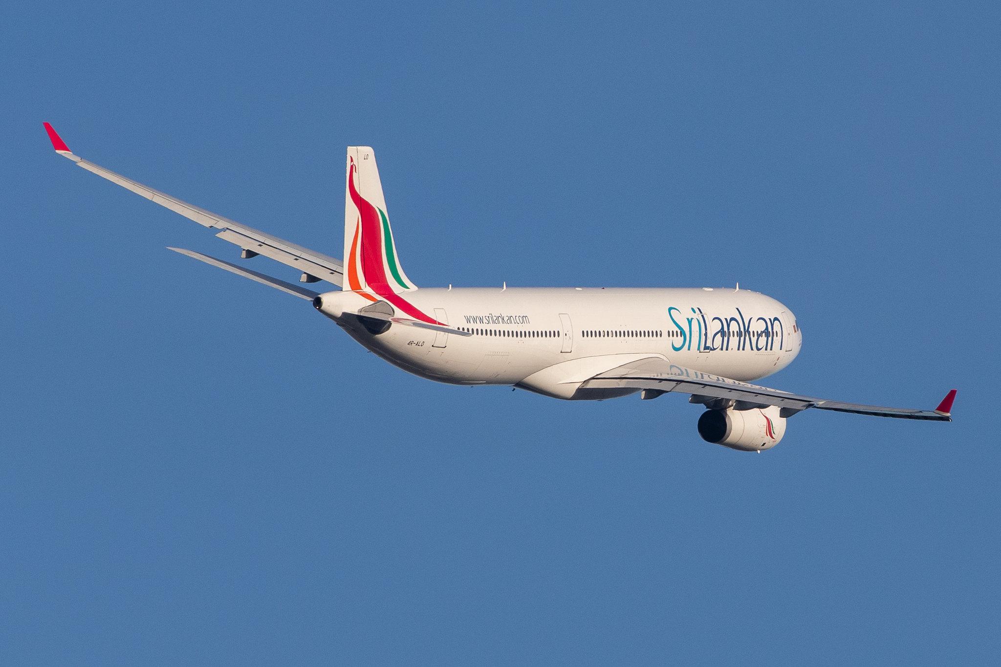 London Heathrow Airport: SriLankan Airlines (UL / ALK) |  Airbus A330-343 A333 | 4R-ALO | MSN 1650