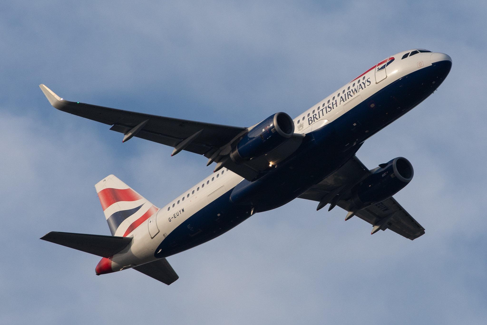London Heathrow Airport: British Airways (BA / BAW) |  Airbus A320-232 A320 | G-EUYW | MSN 6129