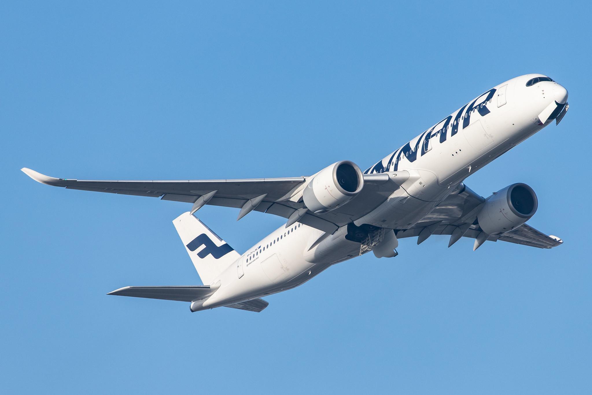 London Heathrow Airport: Finnair (AY / FIN) |  Airbus A350-941 A359 | OH-LWC | MSN 020