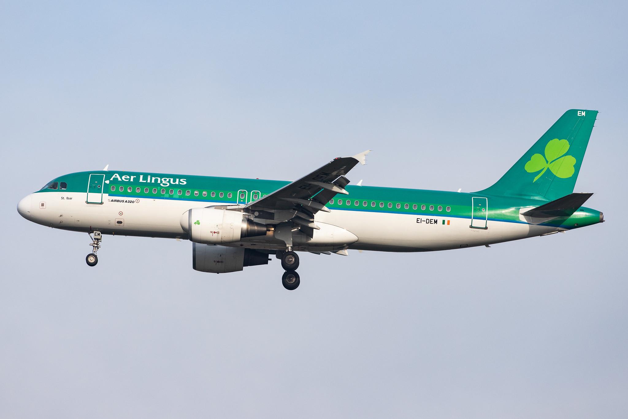 London Heathrow Airport: Aer Lingus (EI / EIN) |  Airbus A320-214 A320 | EI-DEM | MSN 2411