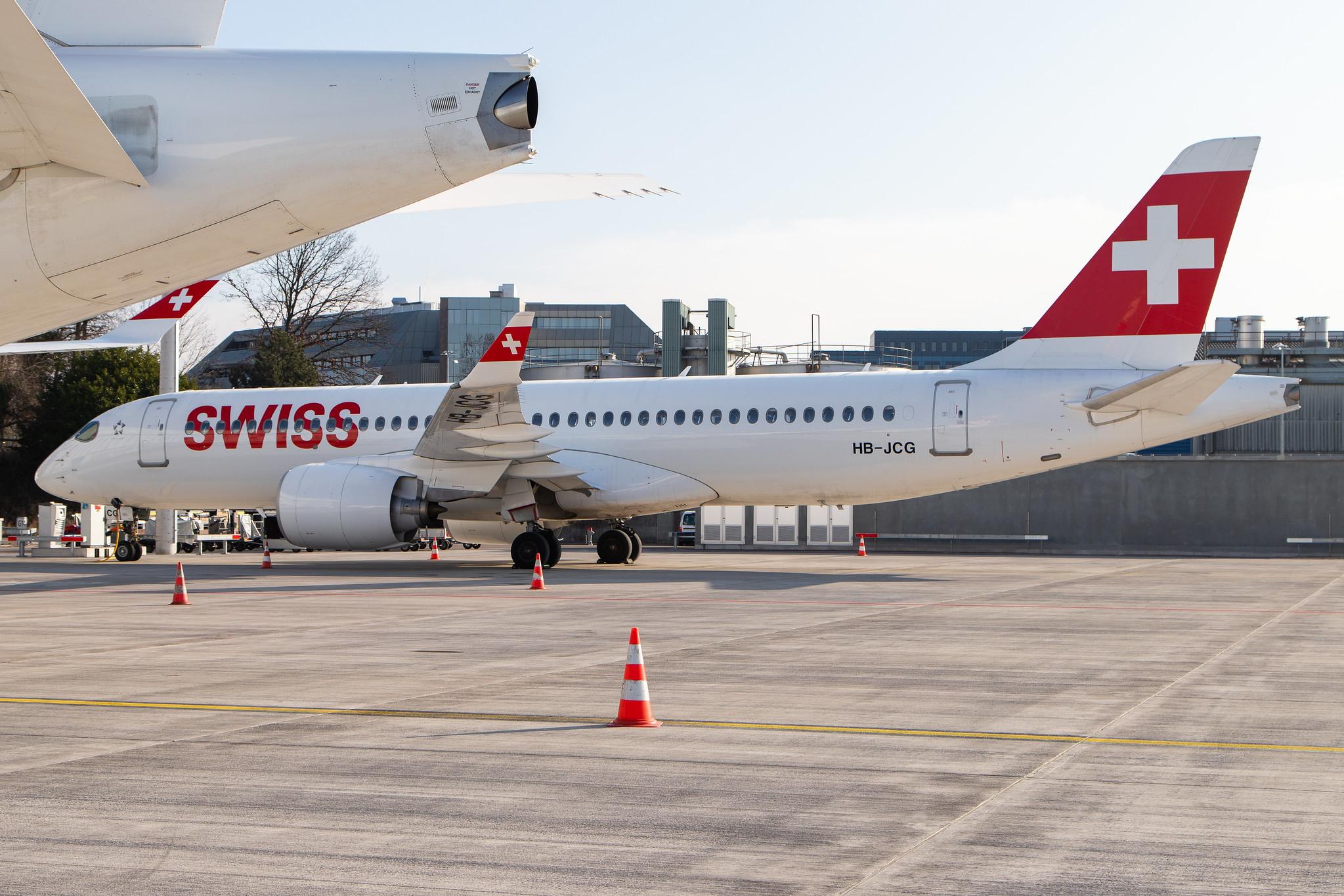 Flughafen Zürich: Swiss (LX / SWR) |  Airbus A220-300 BCS3 | HB-JCG | MSN 55020