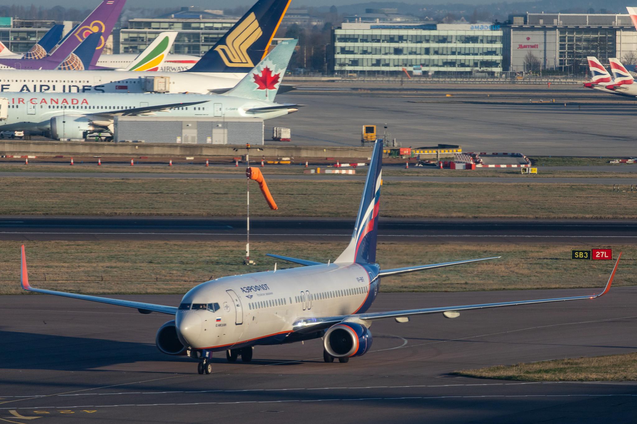 London Heathrow Airport: Aeroflot (SU / AFL) |  Boeing 737-8MC B738 | VP-BKF | MSN 44440