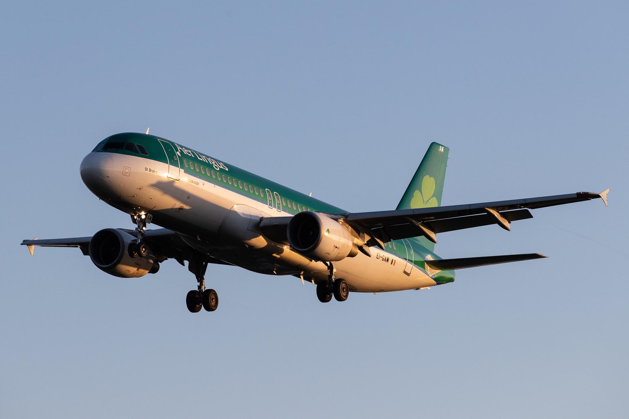 London Heathrow Airport: Aer Lingus (EI / EIN) |  Airbus A320-214 A320 | EI-GAM | MSN 3823
