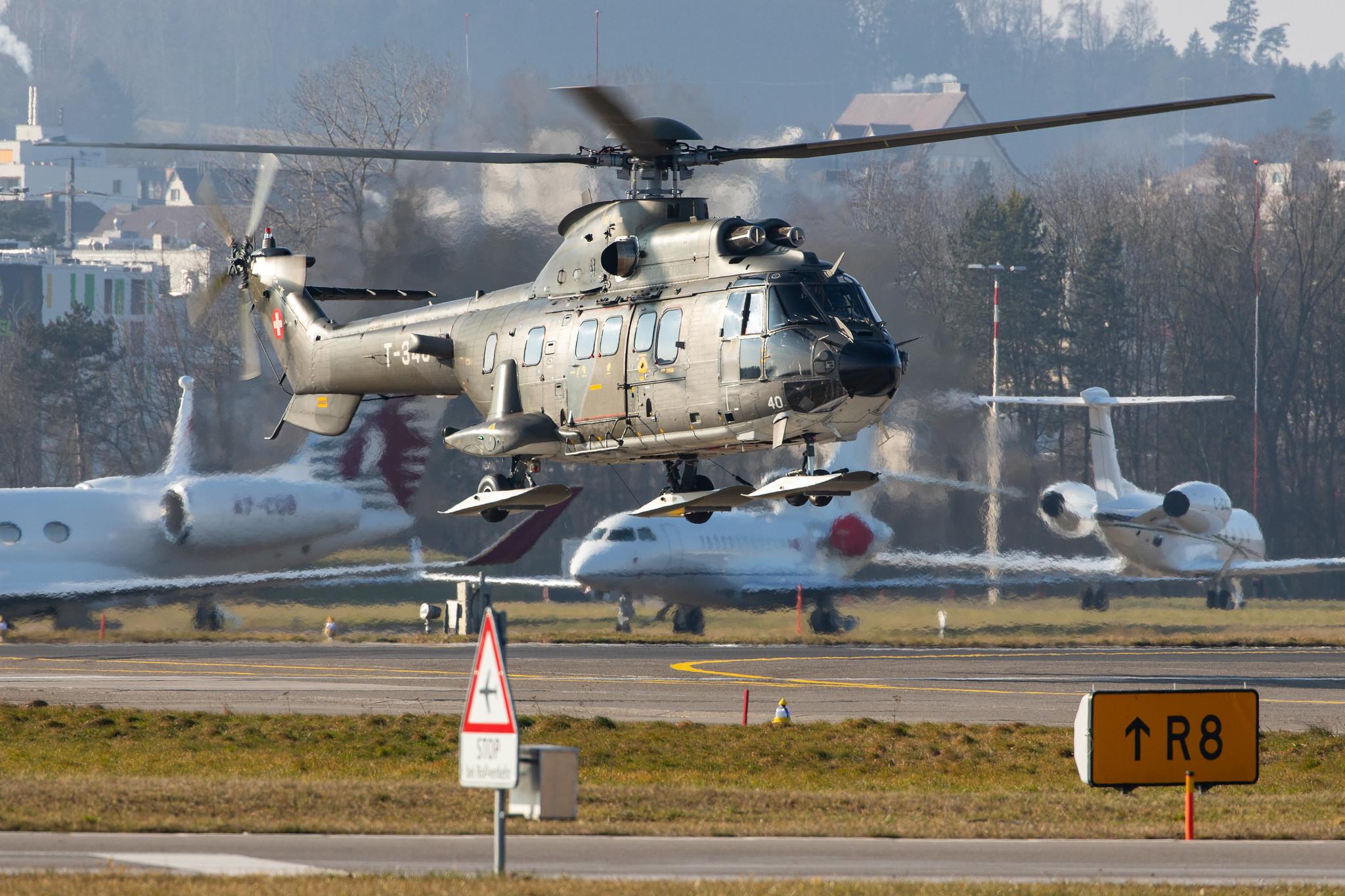 Flughafen Zürich: Swiss Air Force |  Eurocopter AS-532UL Cougar AS32 | T-318 | MSN 2340