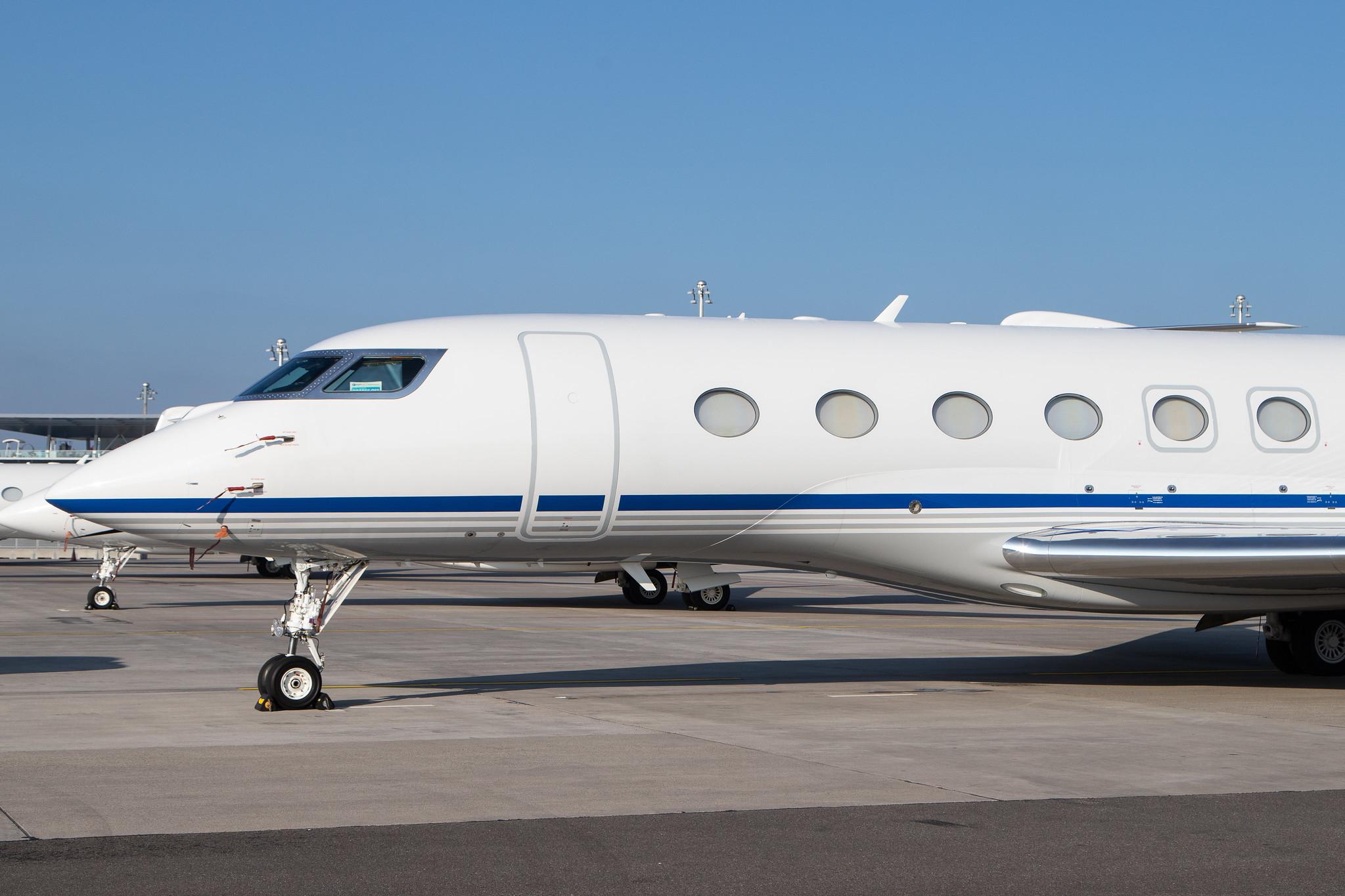 Flughafen Zürich: Private owner |  Gulfstream G650 GLF6 | N887WT | MSN 6124