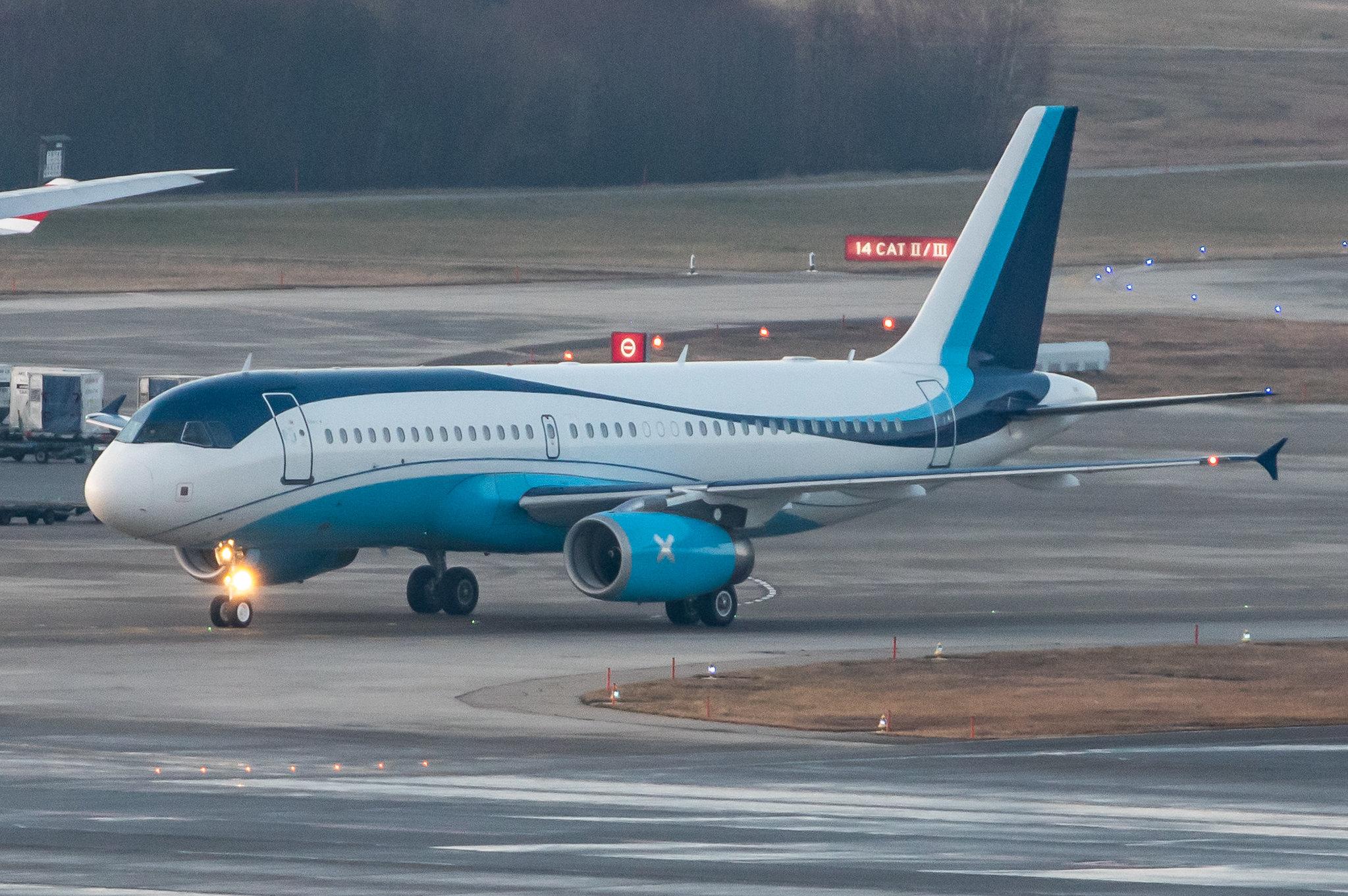 Flughafen Zürich: MasterJet |  Airbus A320-232 A320 | CS-TFY | MSN 1868