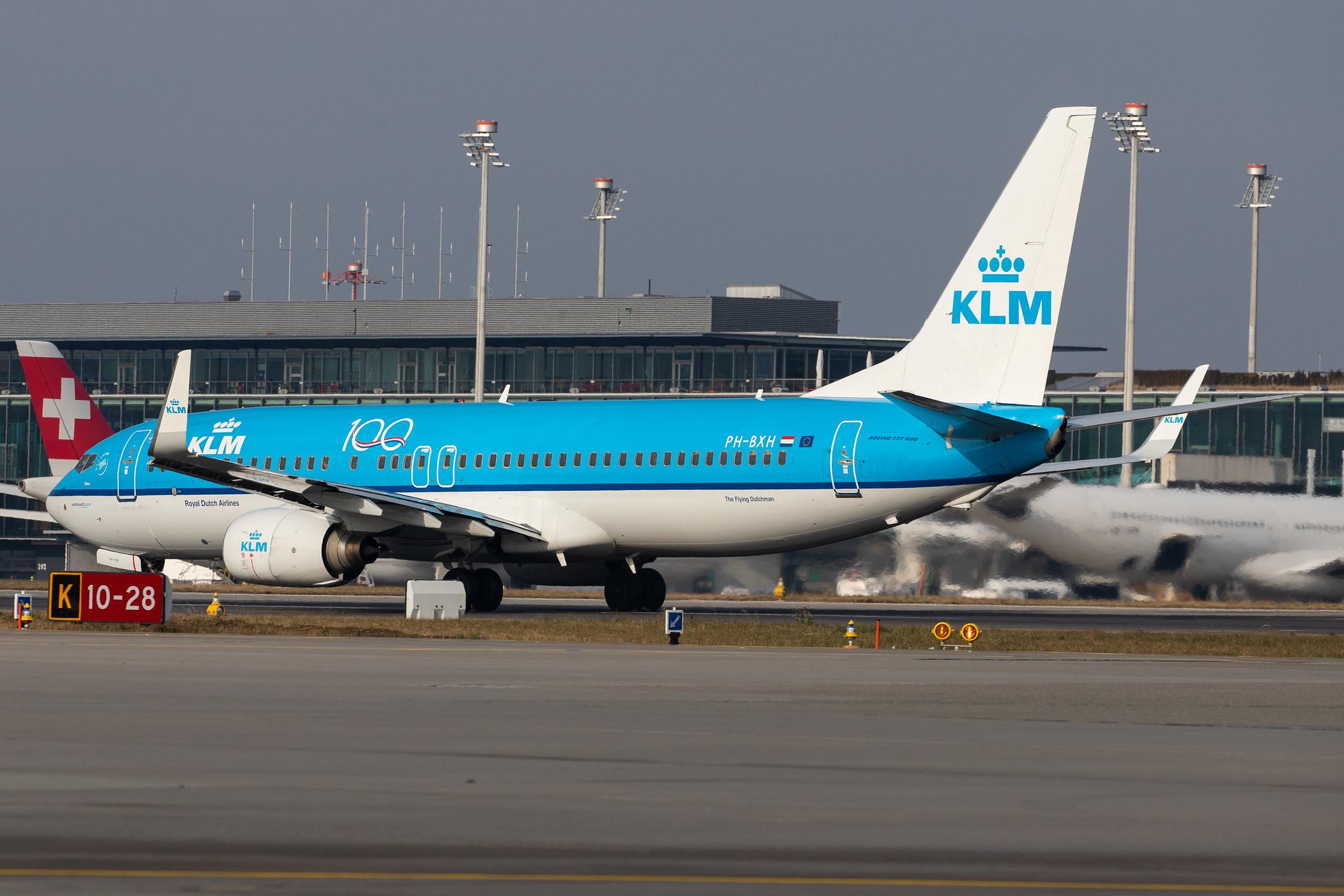 Flughafen Zürich: KLM (KL / KLM) |  Boeing 737-8K2 B738 | PH-BXH | MSN 29597
