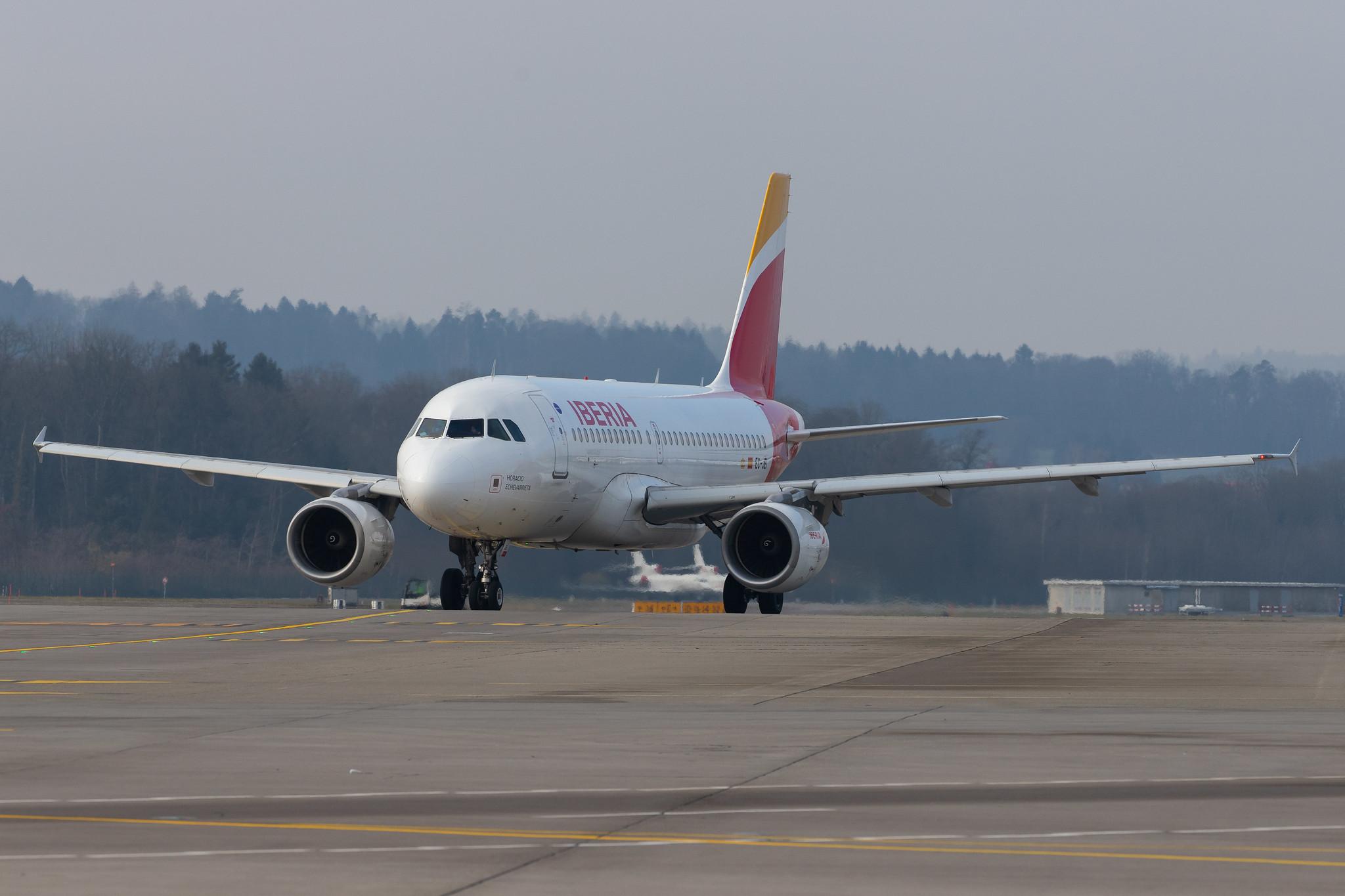 Flughafen Zürich: Iberia (IB / IBE) |  Airbus A319-111 A319 | EC-JEI | MSN 2311