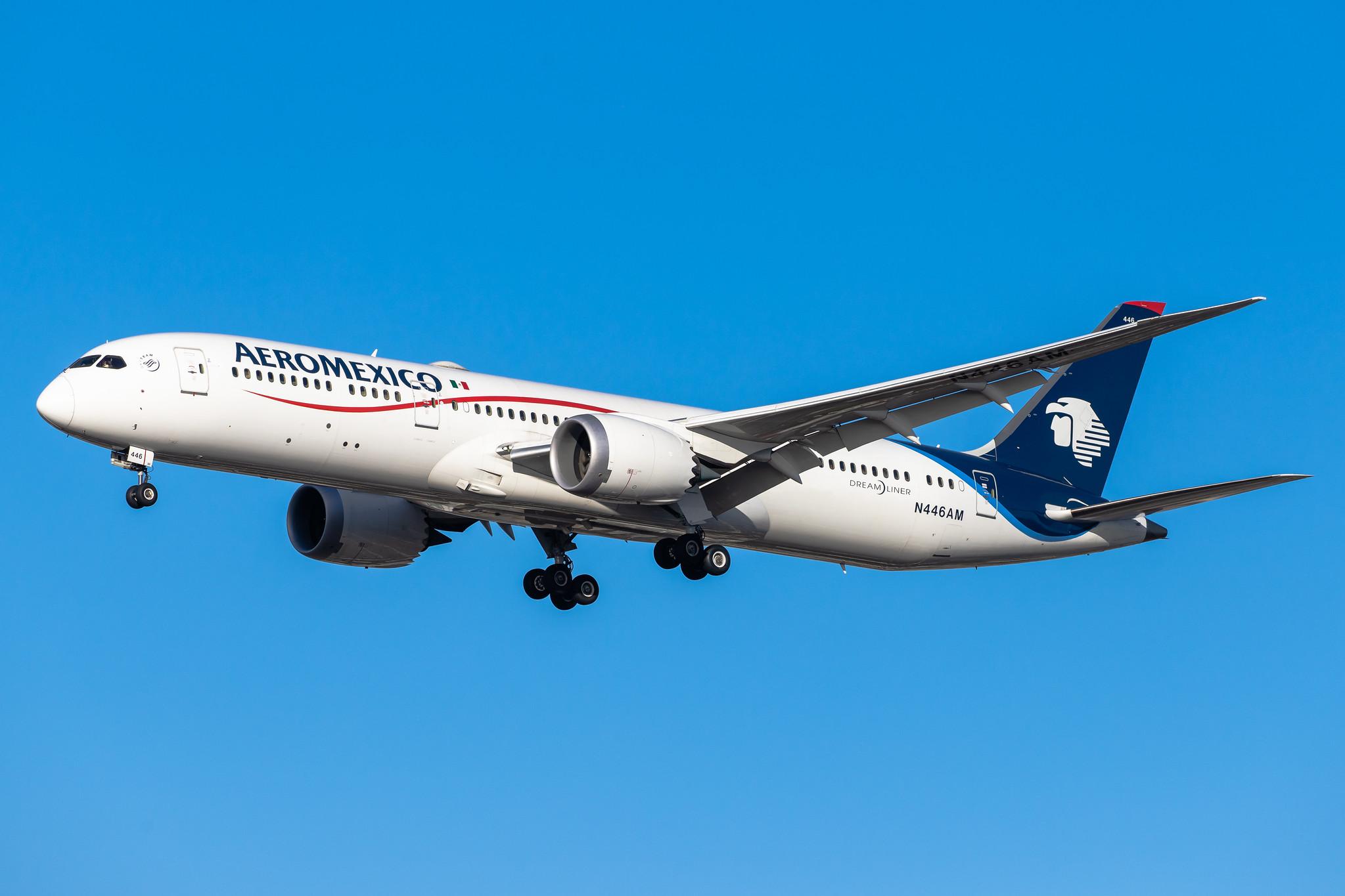 London Heathrow Airport: Aeromexico (AM / AMX) |  Boeing 787-9 Dreamliner B789 | N446AM | MSN 39292