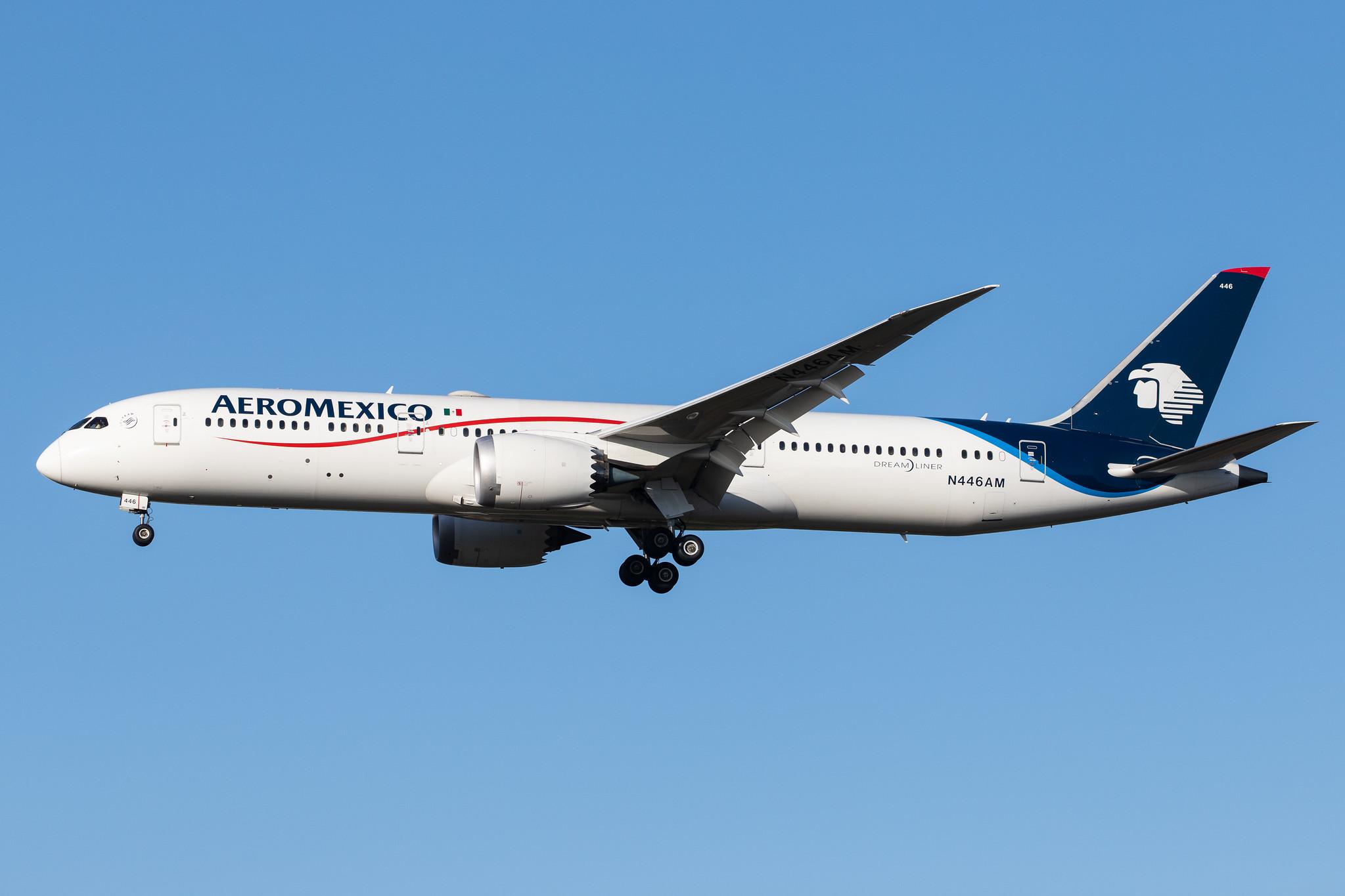 London Heathrow Airport: Aeromexico (AM / AMX) |  Boeing 787-9 Dreamliner B789 | N446AM | MSN 39292