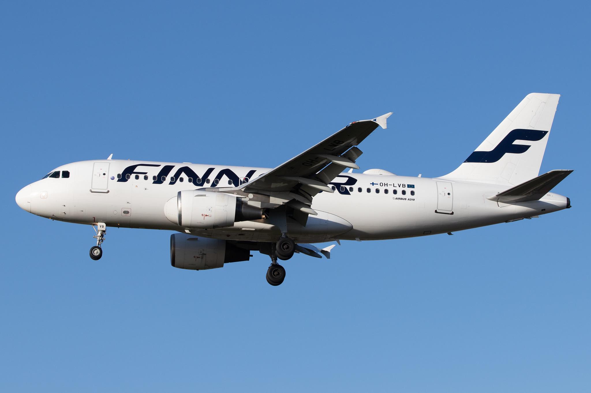 London Heathrow Airport: Finnair (AY / FIN) |  Airbus A319-112 A319 | OH-LVB | MSN 1107