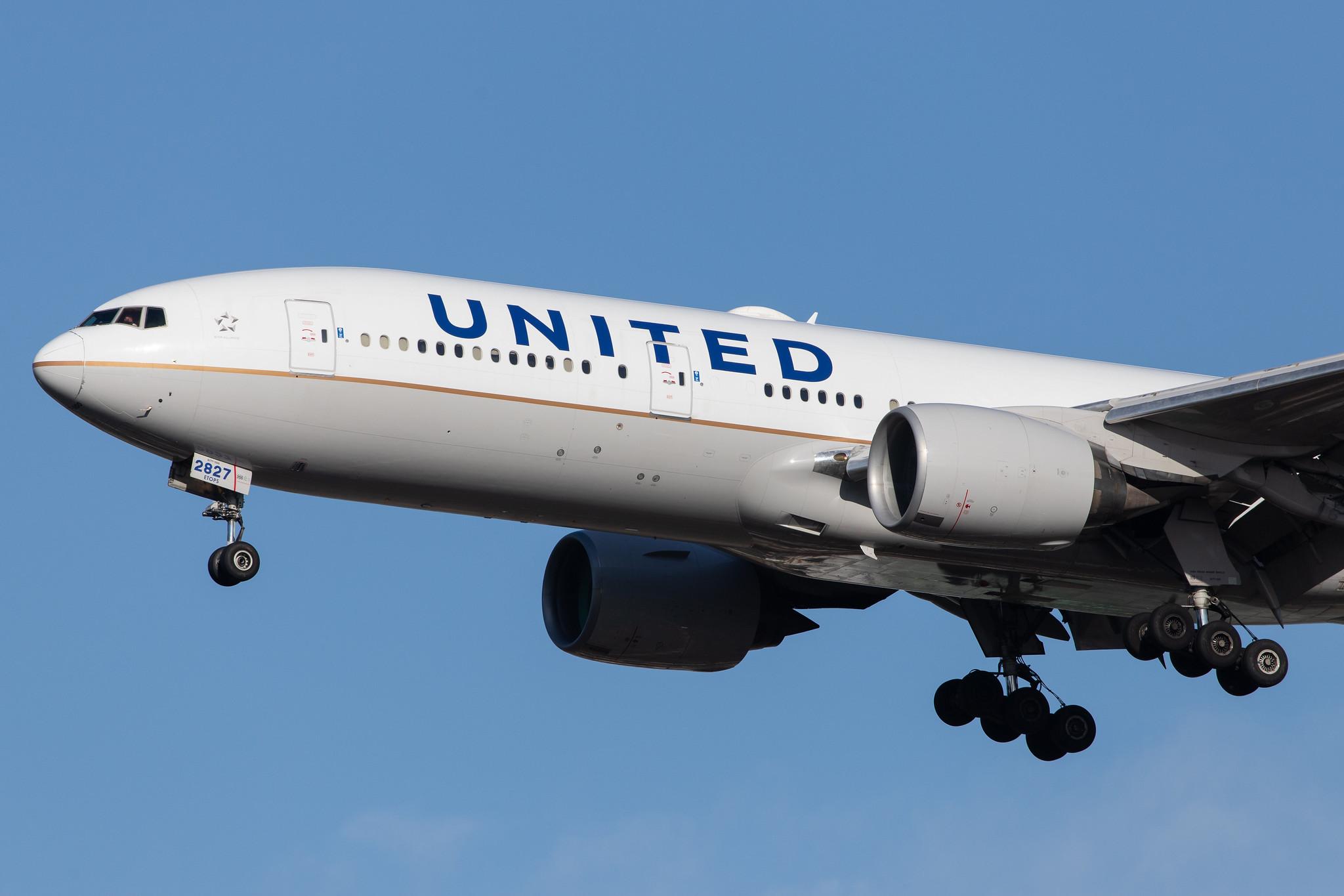 London Heathrow Airport: United Airlines (UA / UAL) |  Boeing 777-222(ER) B772 | N227UA | MSN 30555