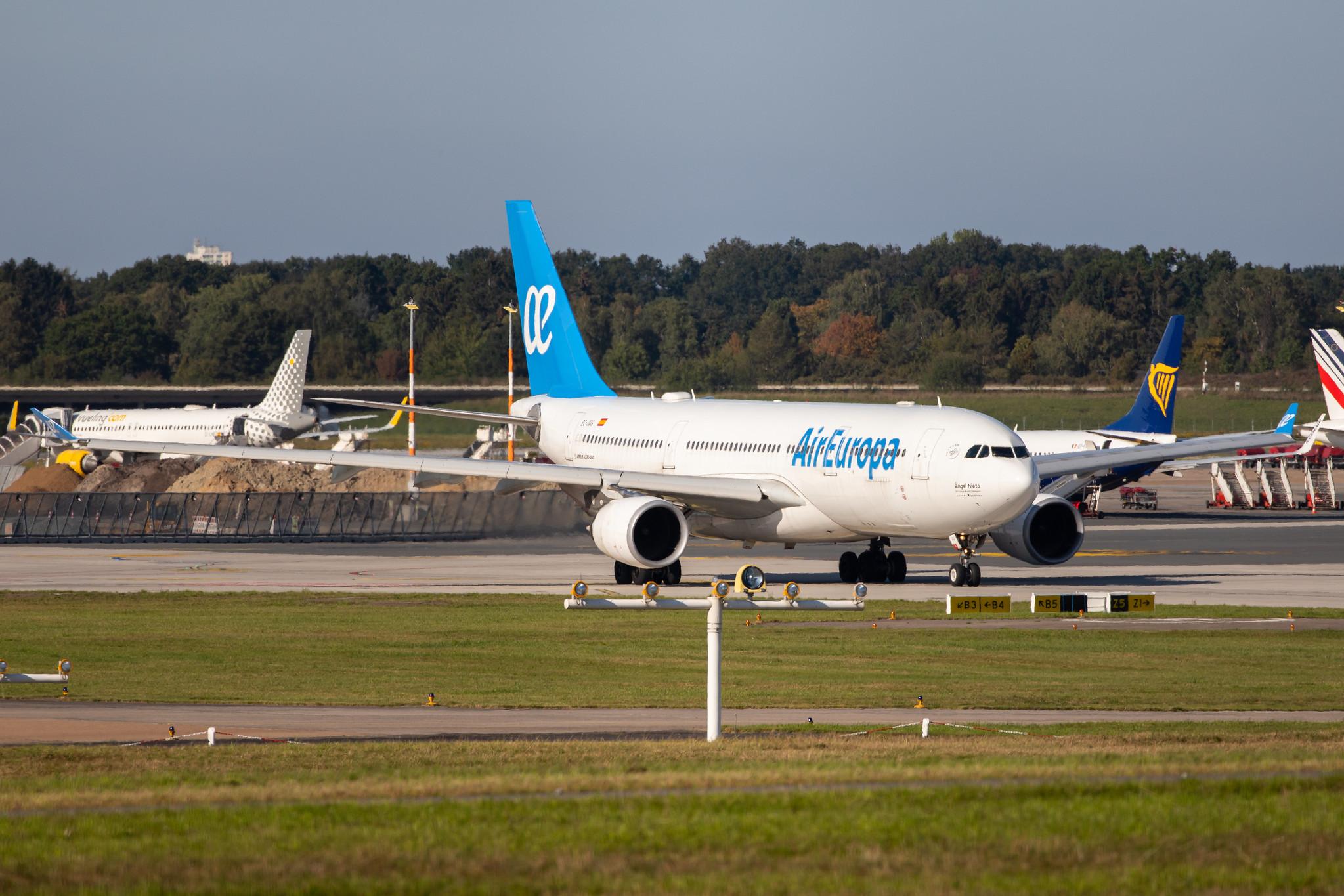 Hamburg Airport: Air Europa (UX / AEA) |  Airbus A330-202 A332 | EC-JQG | MSN 0745