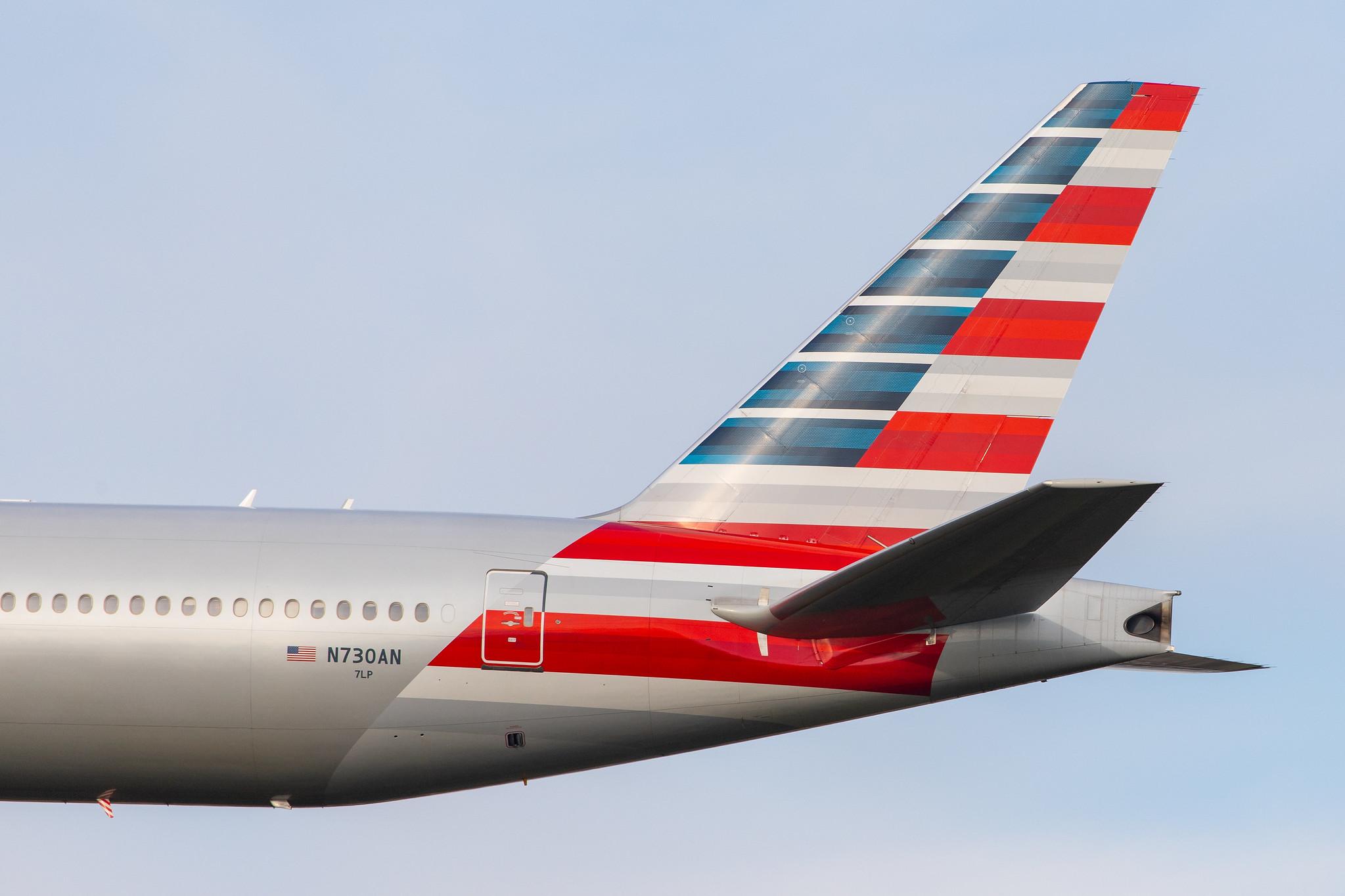 London Heathrow Airport: American Airlines (AA / AAL) |  Boeing 777-323(ER) B77W | N730AN | MSN 31554