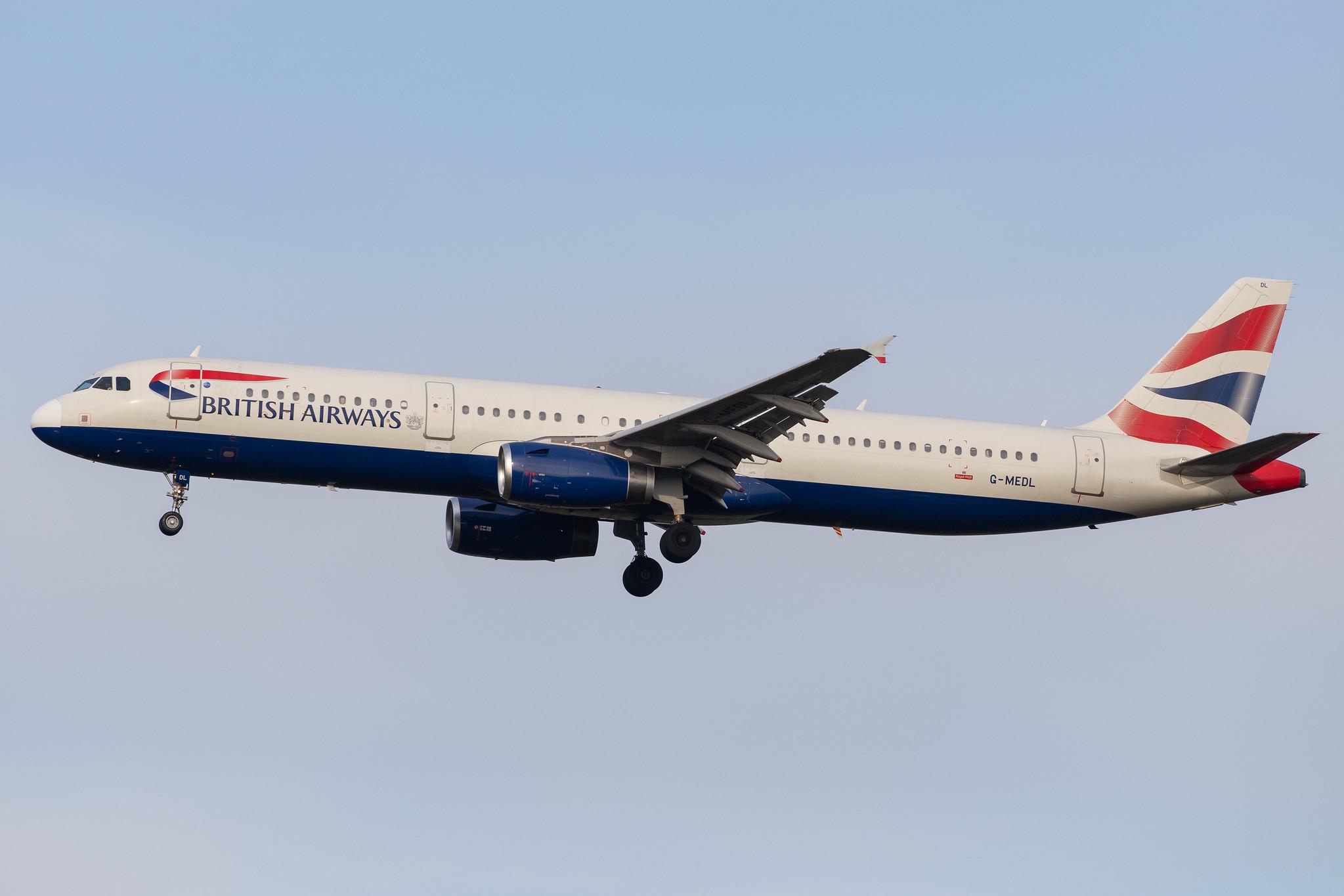 London Heathrow Airport: British Airways (BA / BAW) |  Airbus A321-231 A321 | G-MEDL | MSN 2653
