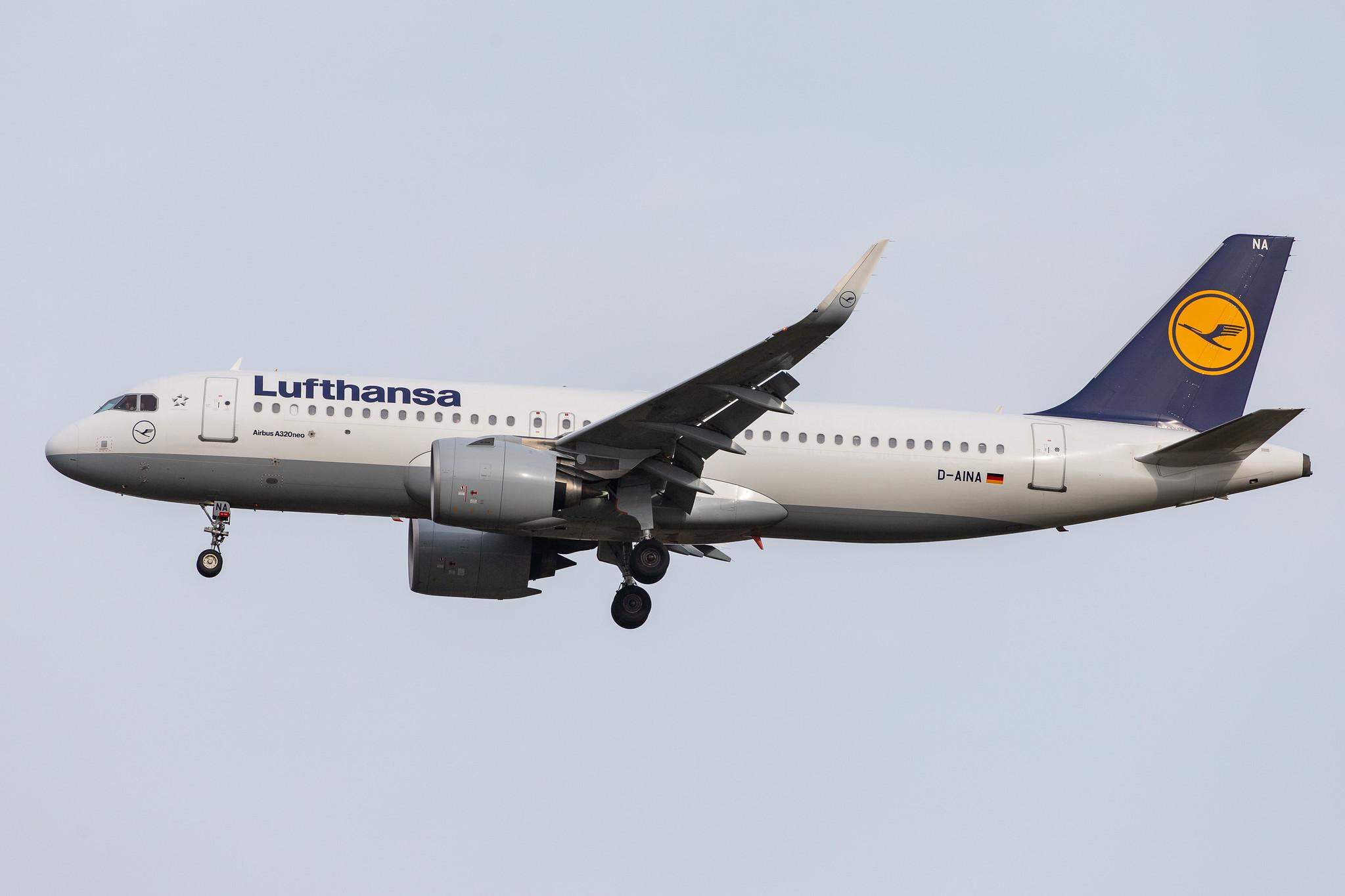 London Heathrow Airport: Lufthansa (LH / DLH) |  Airbus A320-271N A20N | D-AINA | MSN 6801