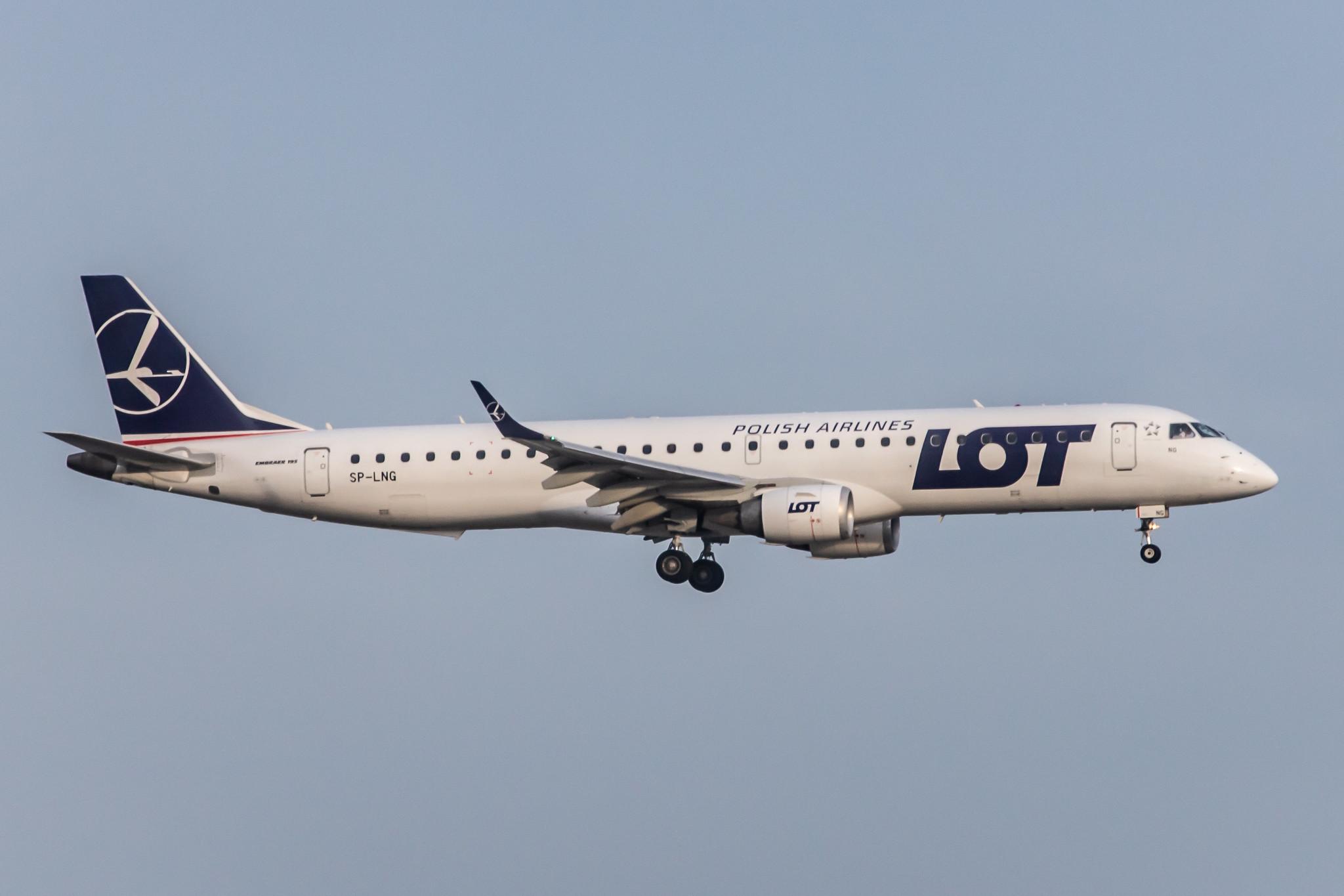 Munich Airport: LOT (LO / LOT) |  Embraer E195LR E195 | SP-LNG | MSN 19000237