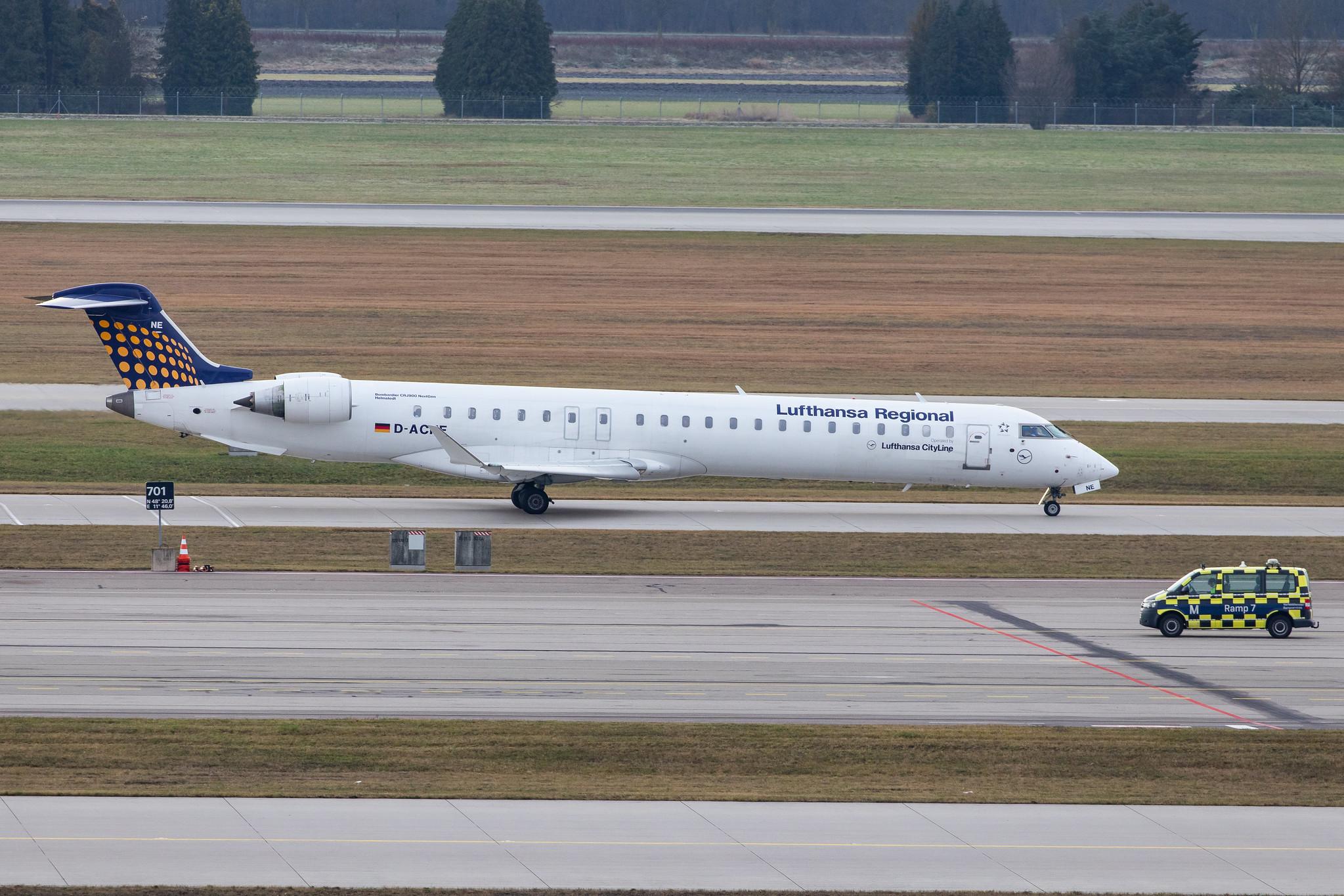 Munich Airport: Lufthansa (LH / DLH) | Operator: Lufthansa CityLine |  Bombardier CRJ-900LR CRJ9 | D-ACNE | MSN 15241