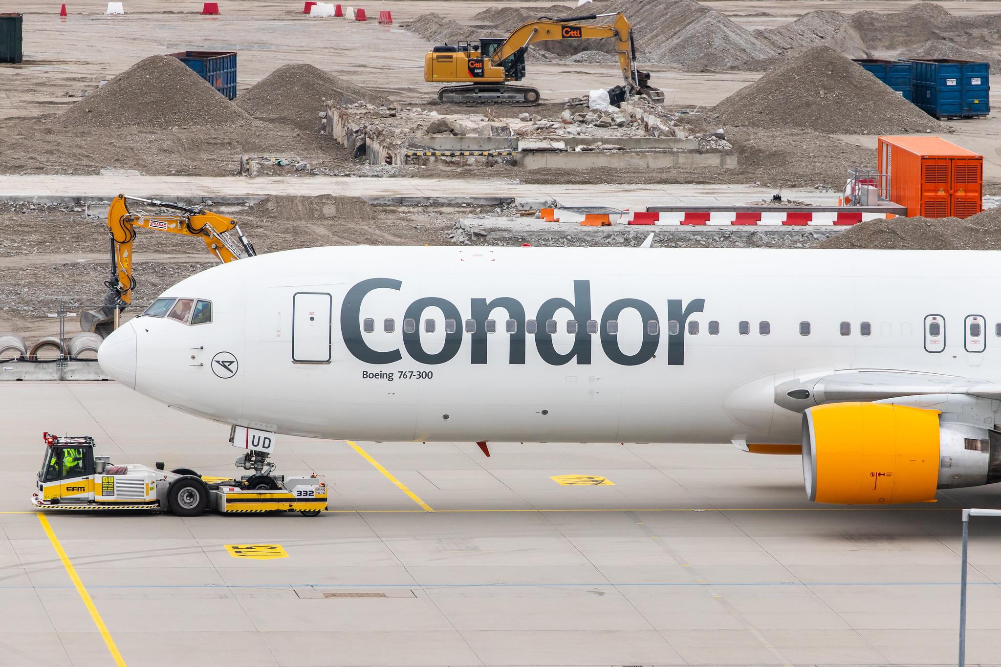 Munich Airport: Condor (DE / CFG) |  Boeing 767-330(ER) B763 | D-ABUD | MSN 26983
