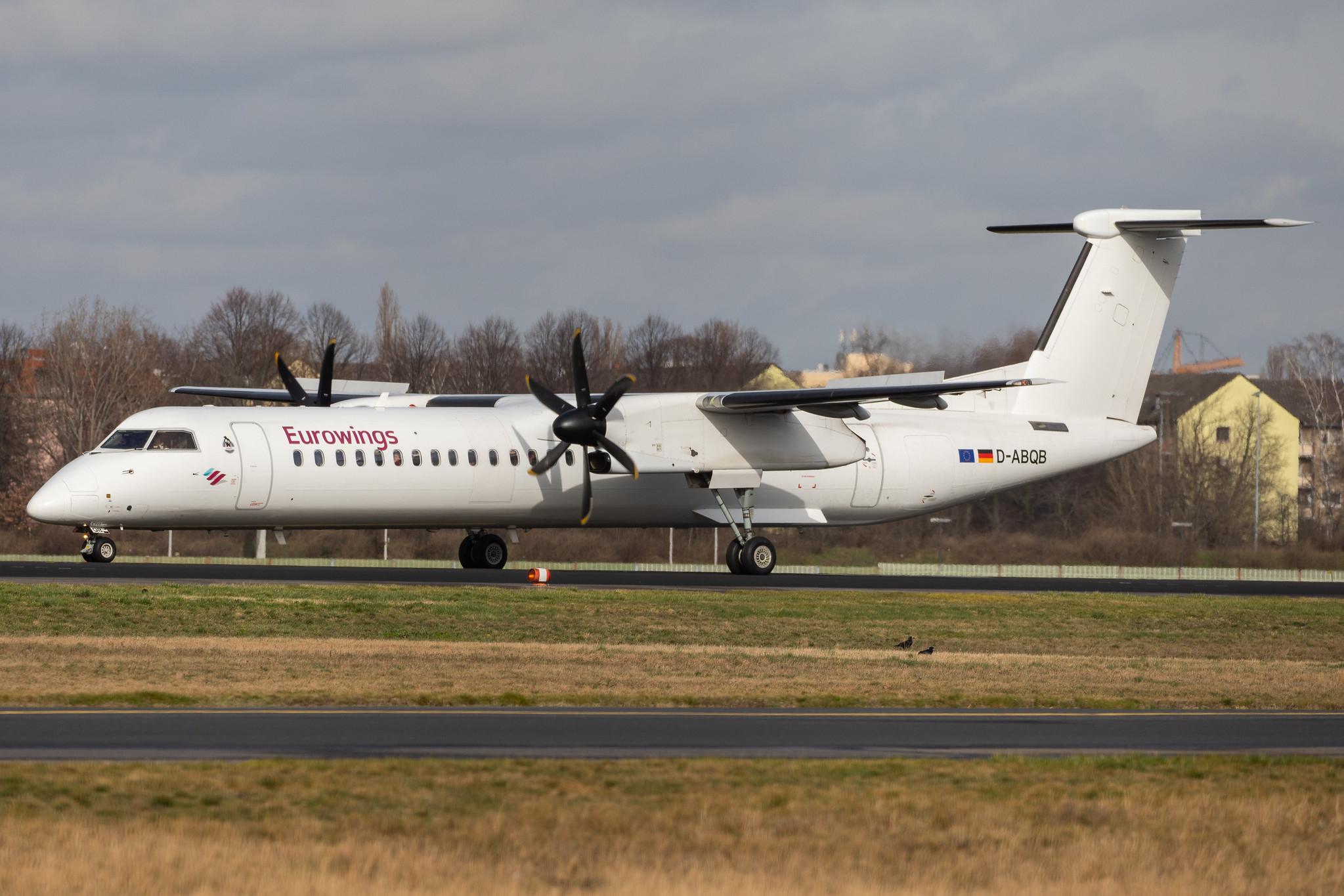 Flughafen Berlin Tegel (TXL): Eurowings (EW / EWG) | Operator: Luftfahrtgesellschaft Walter |  De Havilland Canada Dash 8-400 DH8D | D-ABQB | MSN 4226