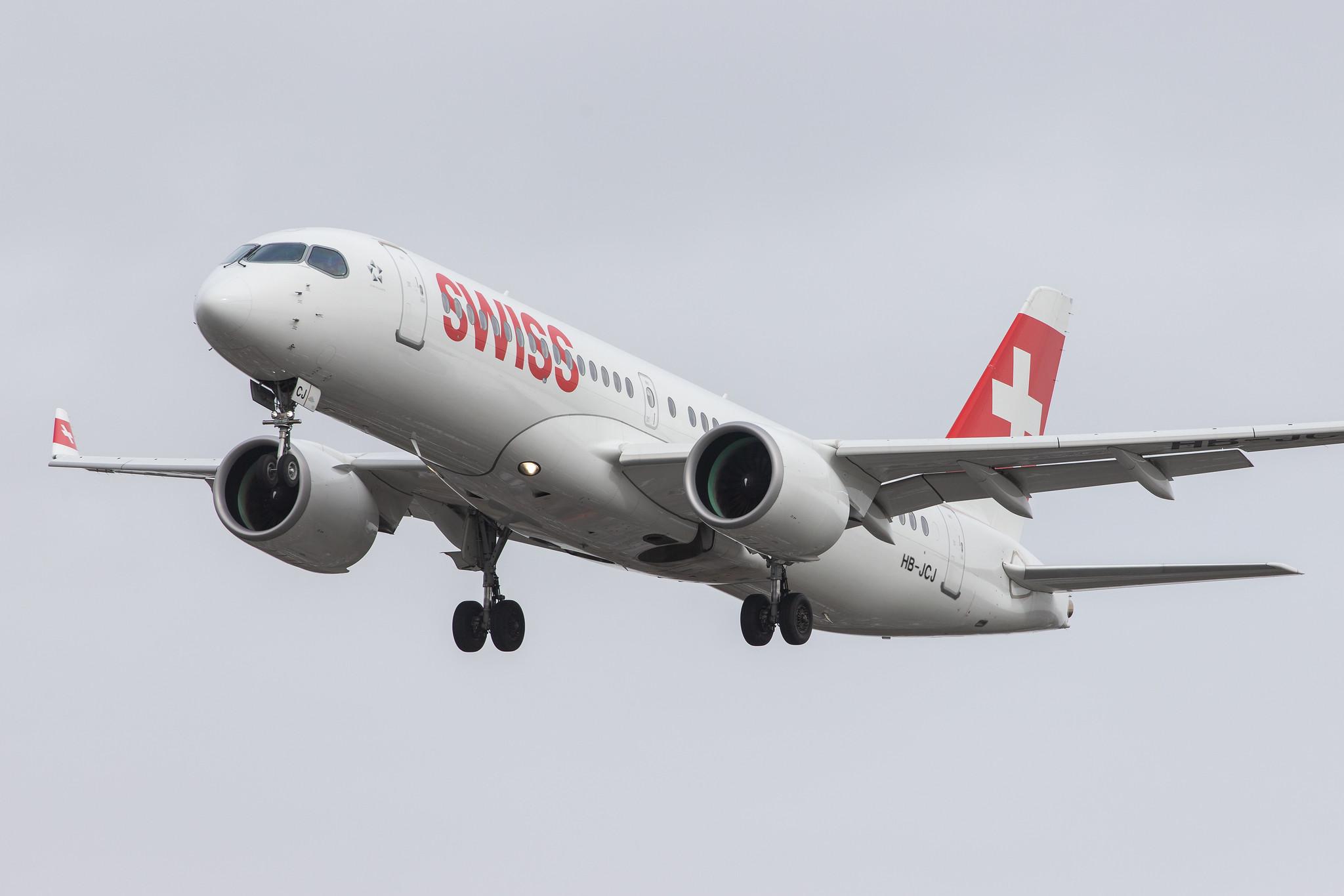 London Heathrow Airport: Swiss (LX / SWR) |  Airbus A220-300 BCS3 | HB-JCJ | MSN 55025