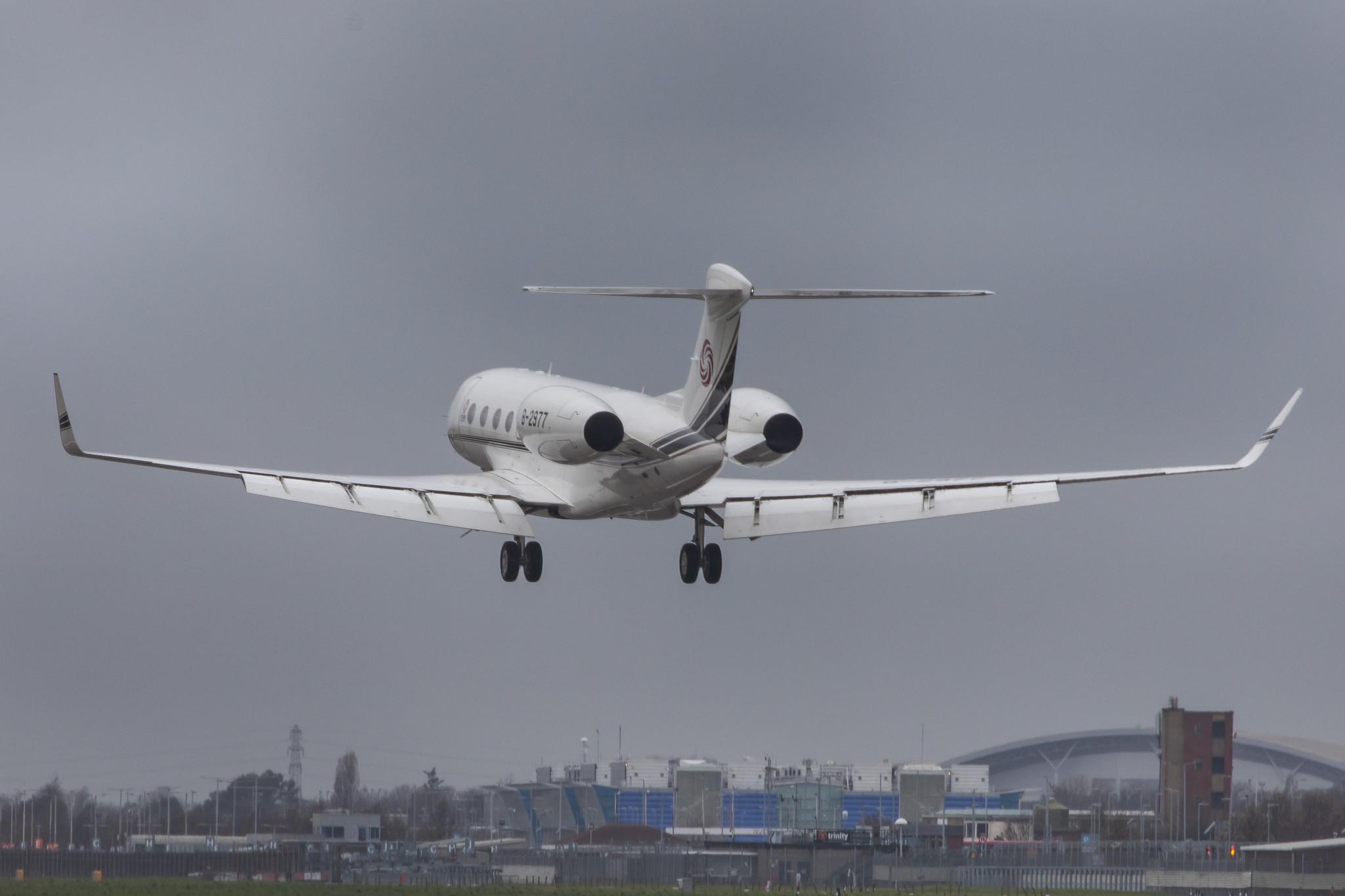 London Heathrow Airport: Private Owner |  Gulfstream G650ER GLF6 | B-2977 | MSN 6205