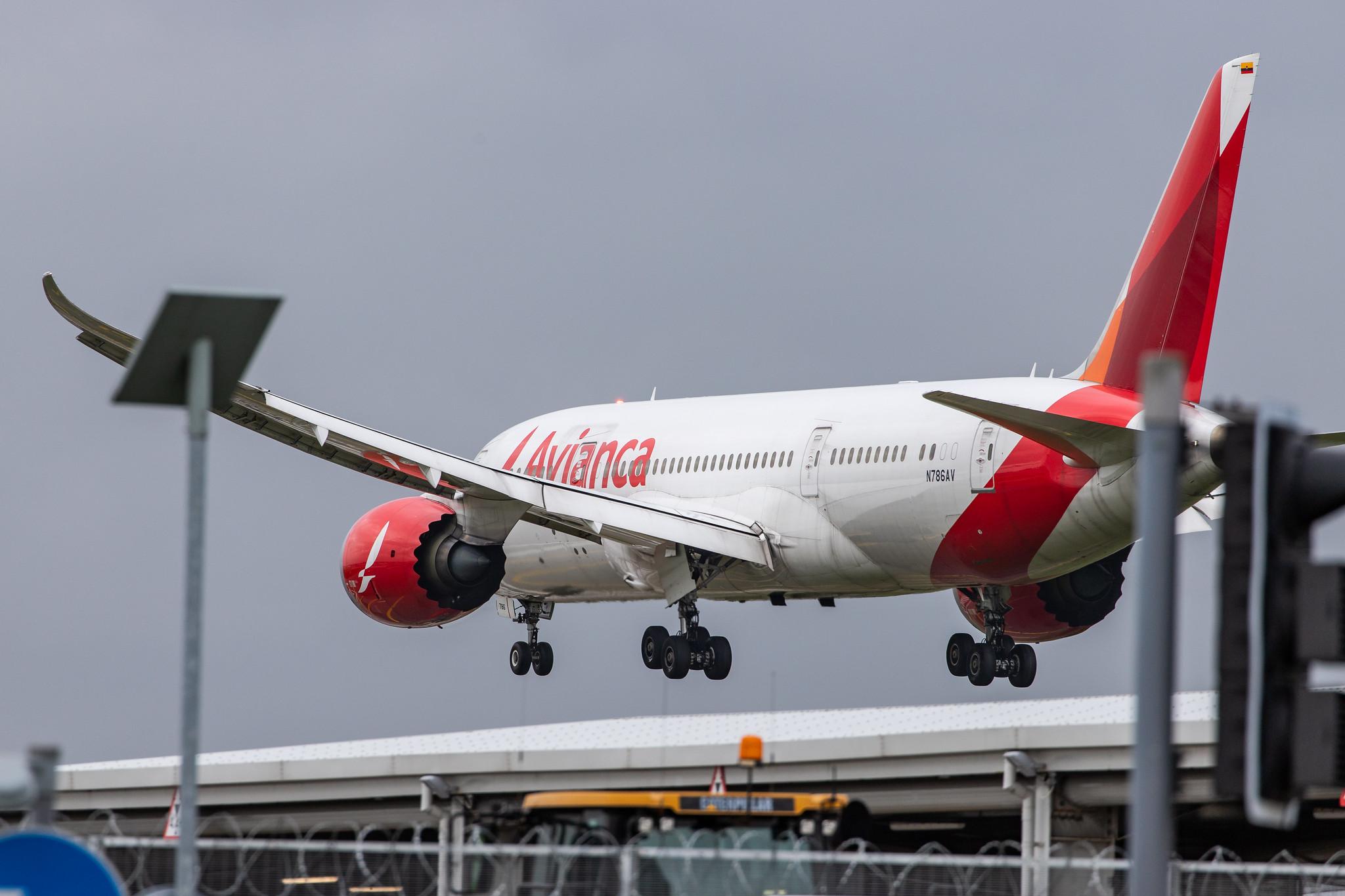 London Heathrow Airport: Avianca (AV / AVA) |  Boeing 787-8 Dreamliner B788 | N786AV | MSN 37508