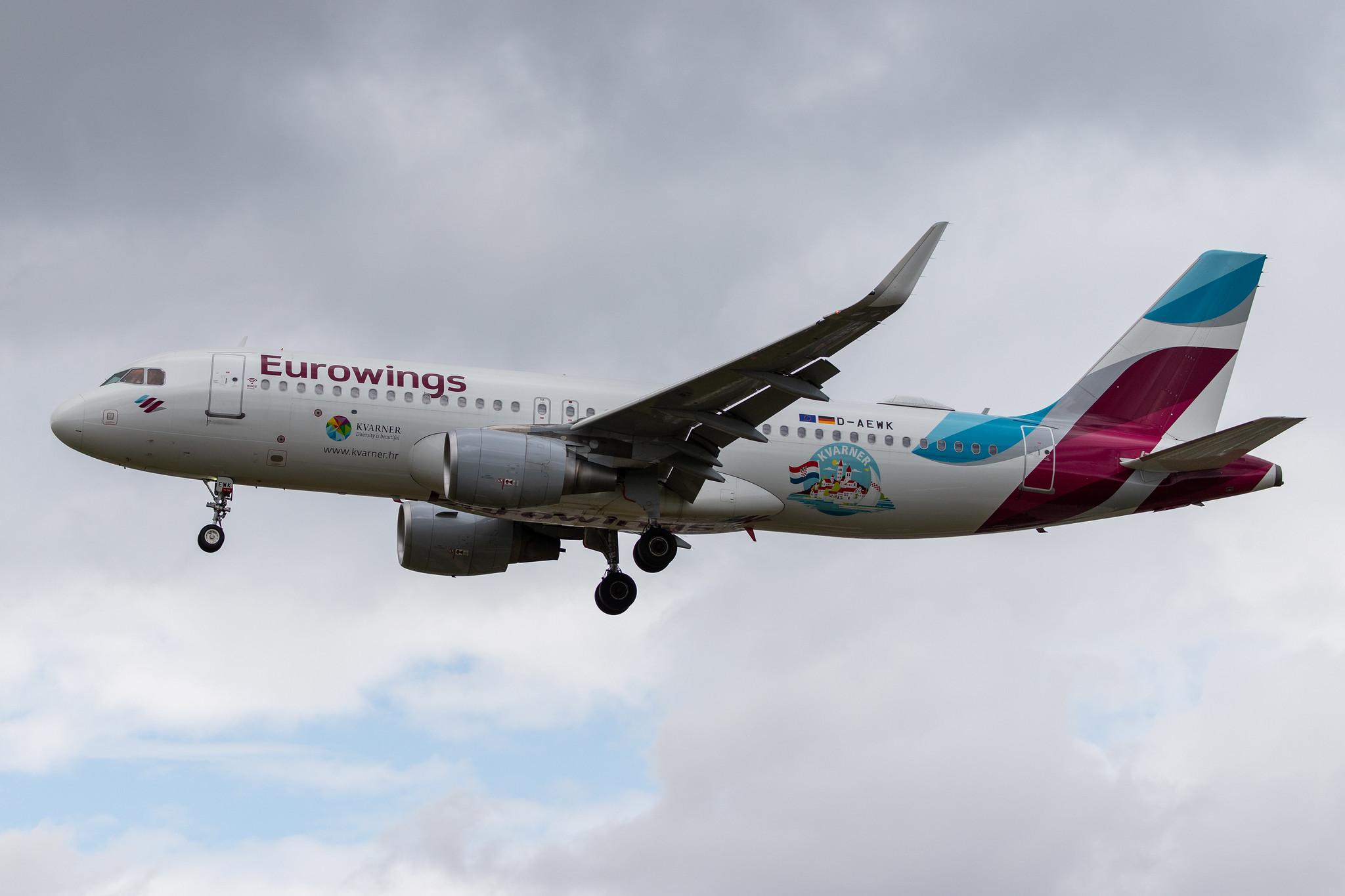 London Heathrow Airport: Eurowings (EW / EWG) |  Airbus A320-214 A320 | D-AEWK | MSN 7261