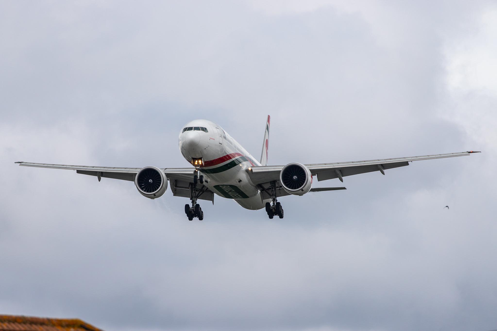 London Heathrow Airport: Biman Bangladesh Airlines (BG / BBC) |  Boeing 777-3E9(ER) B77W | S2-AHN | MSN 40121