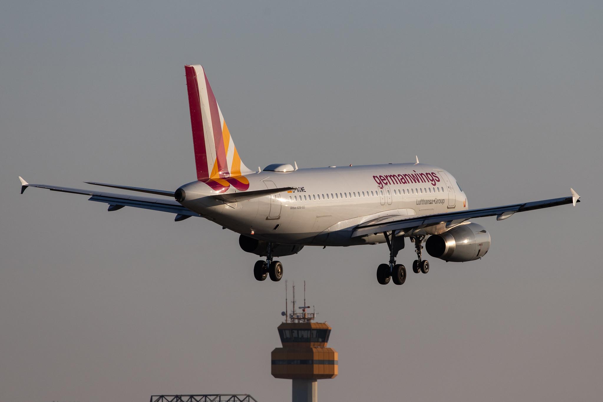 Hamburg Airport: Eurowings (EW / EWG) |  Airbus A319-132 A319 | D-AGWE | MSN 3128