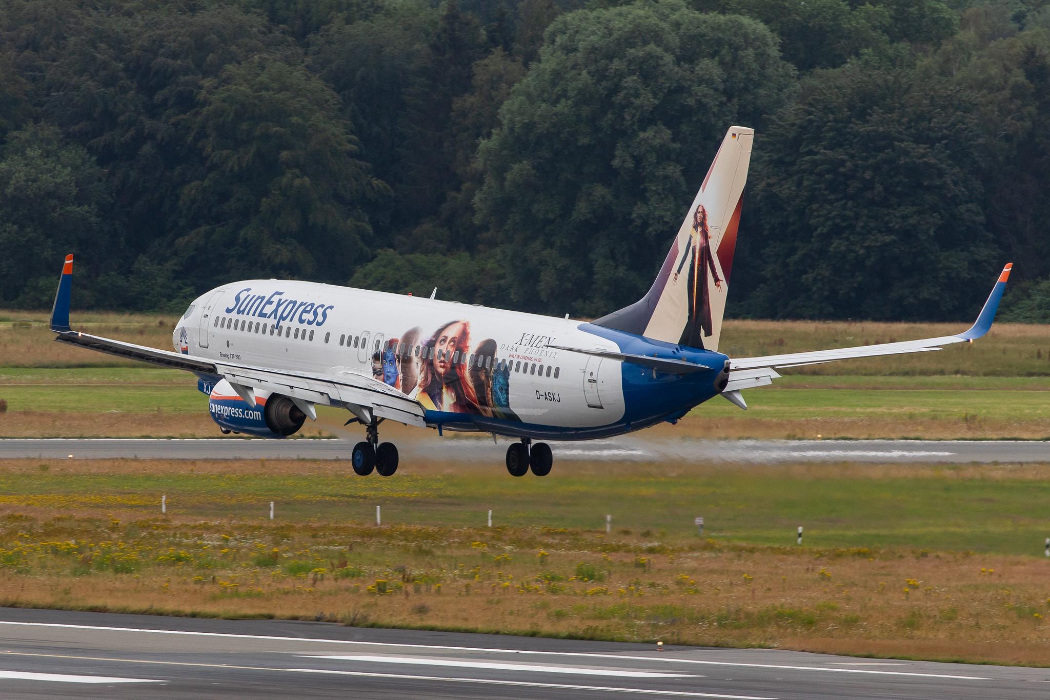 Hamburg Airport: SunExpress (XQ / SXS) |  Livery: X-Men Livery | Operator: SunExpress Deutschland |  Boeing 737-86N B738 | D-ASXJ | MSN 30807
