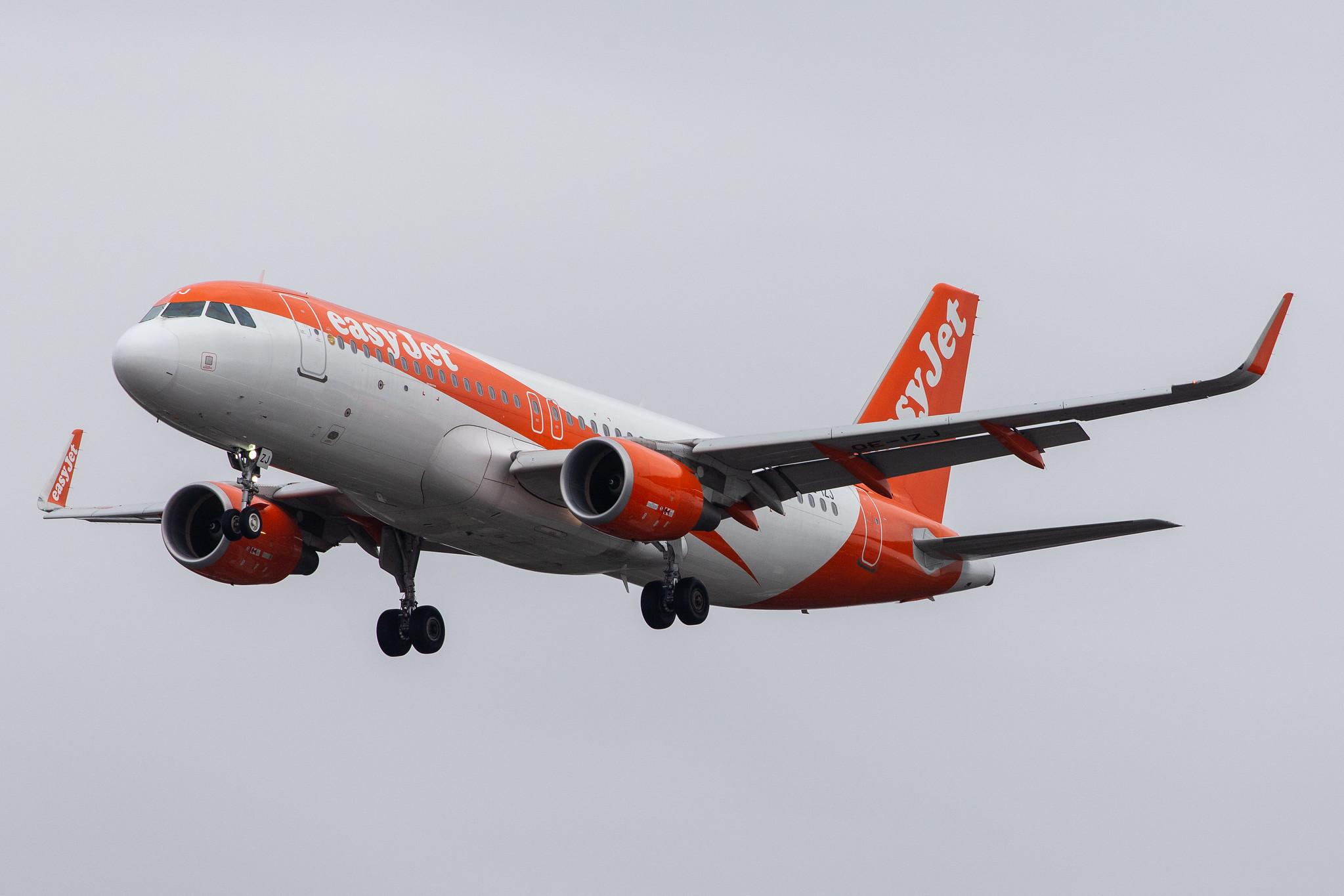 Flughafen Berlin Tegel (TXL): easyJet (U2 / EZY) | Operator: easyJet Europe |  Airbus A320-214 A320 | OE-IZJ | MSN 6902